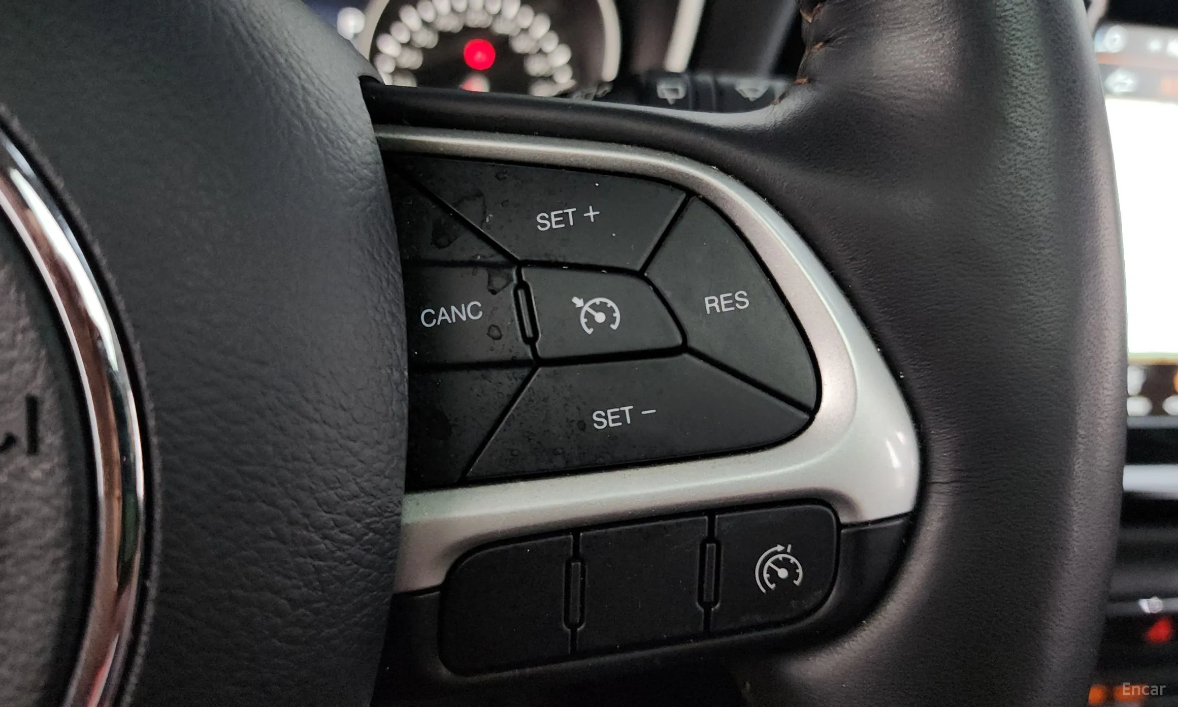 Jeep Compass 2nd Generation превью 16