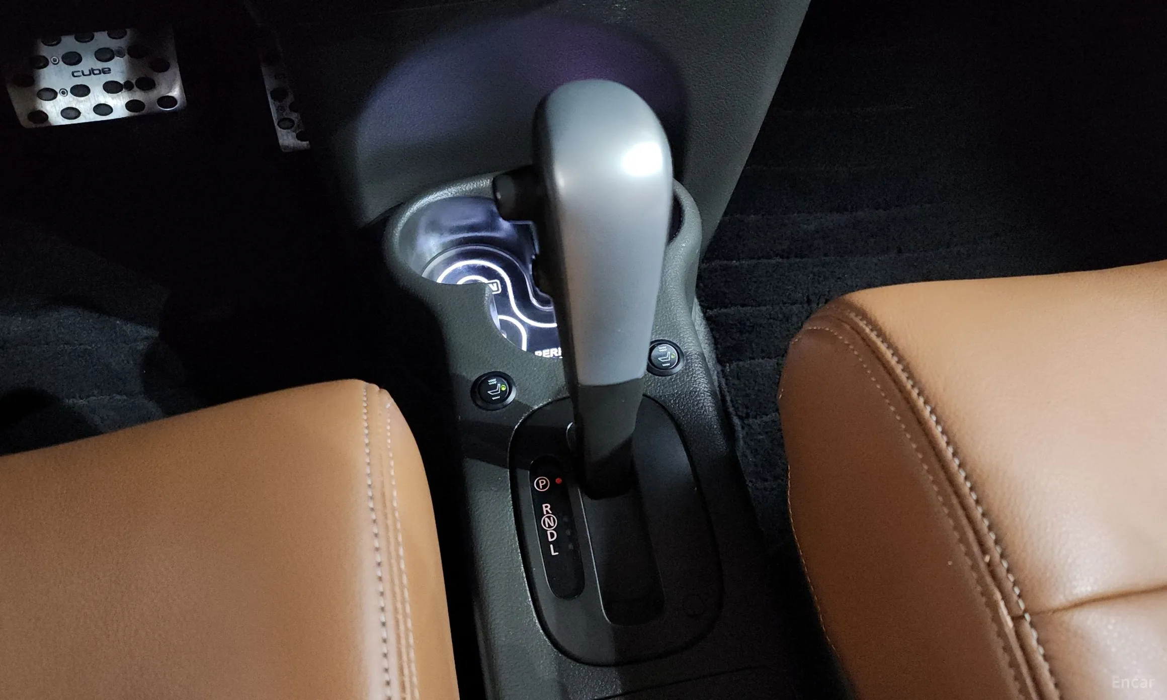 Nissan Cube превью 9