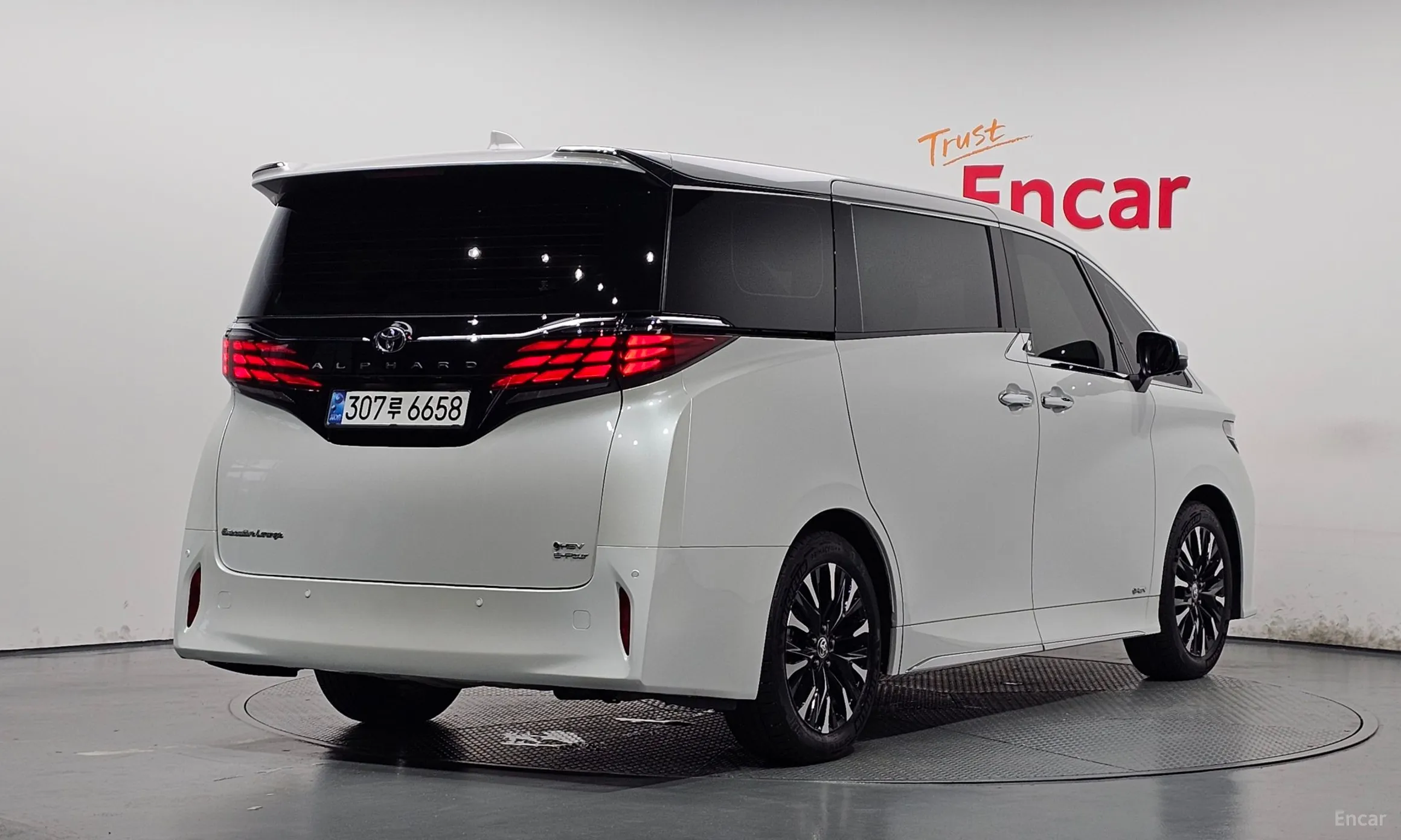 Toyota Alphard 4th Generation