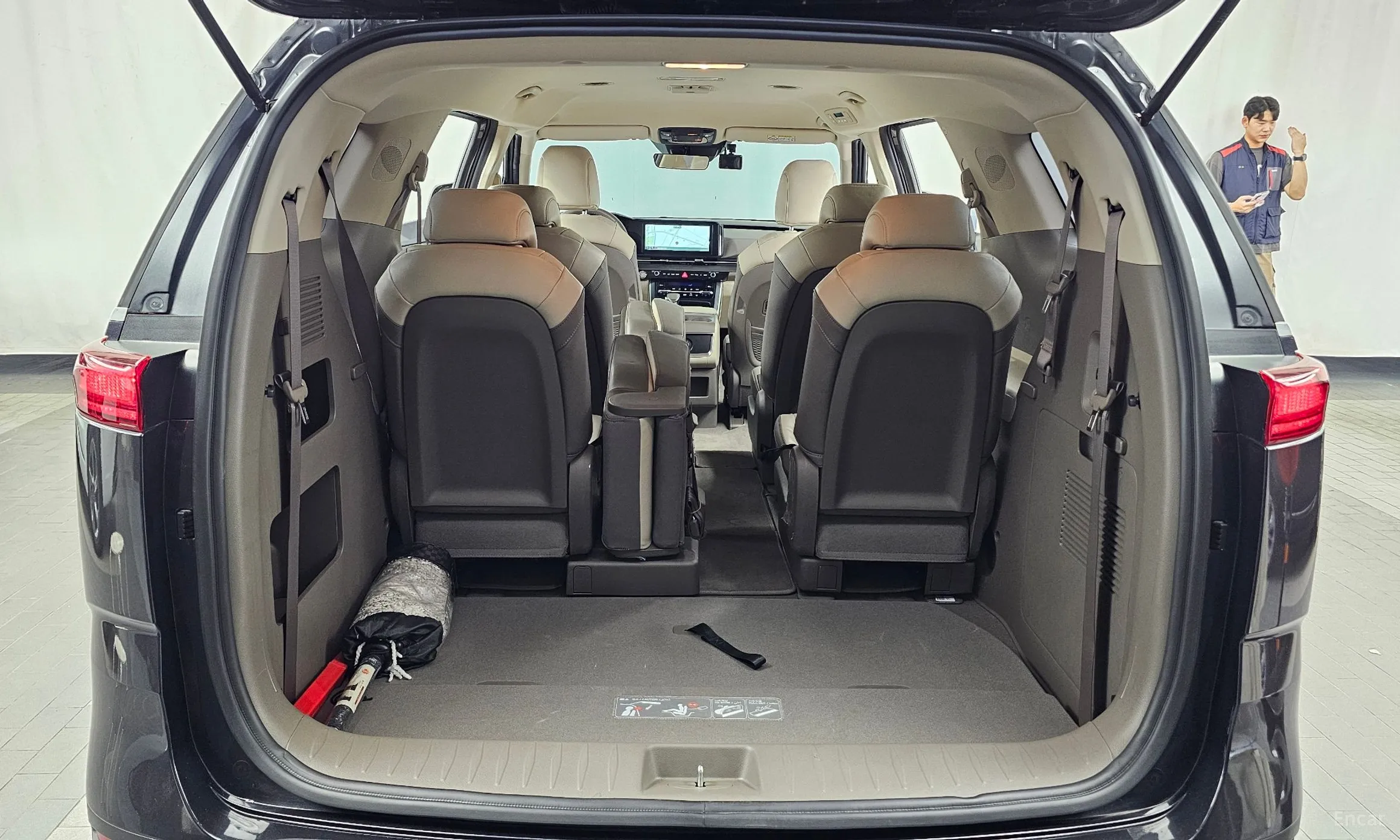 Kia Carnival Gen 4 превью 20