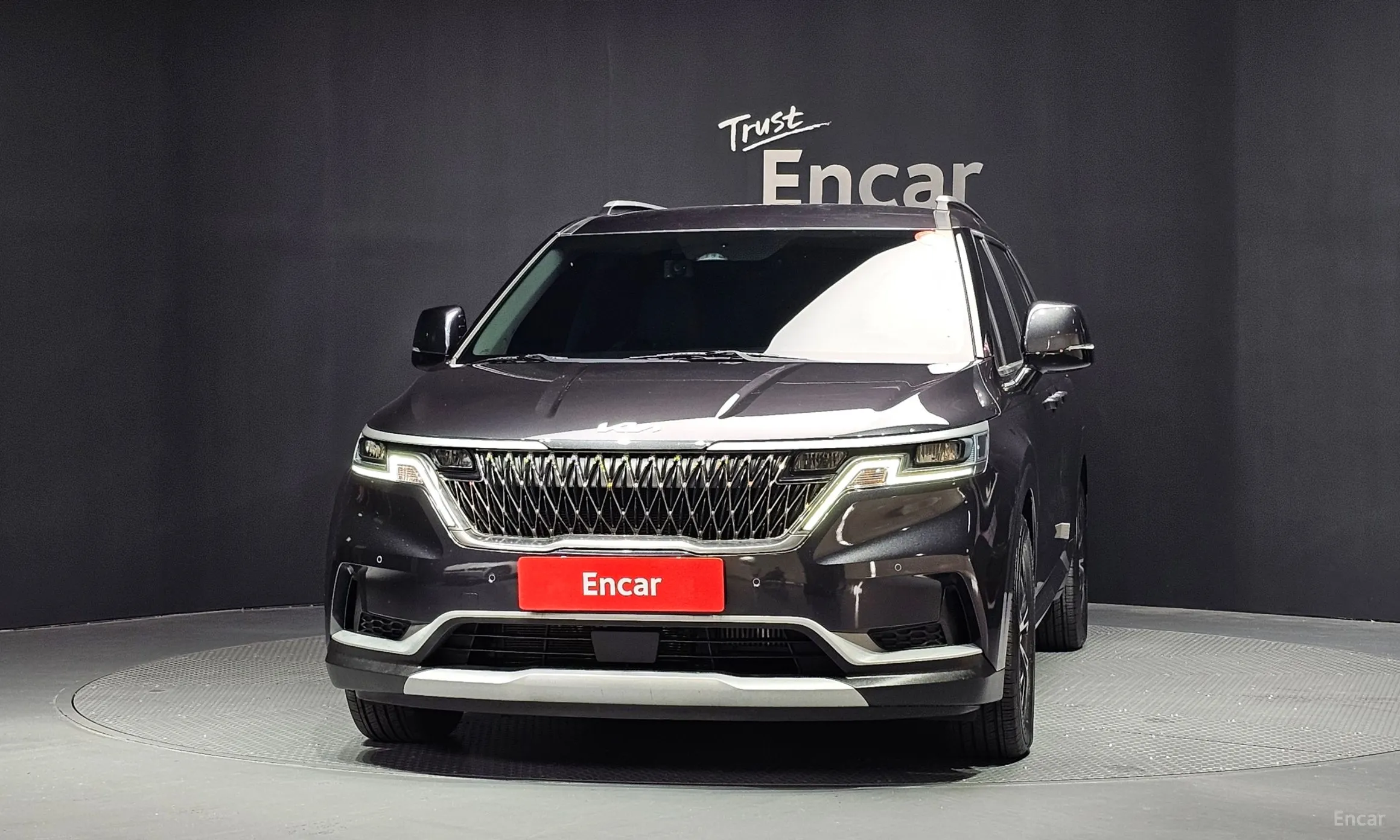 Kia Carnival Gen 4 превью 3