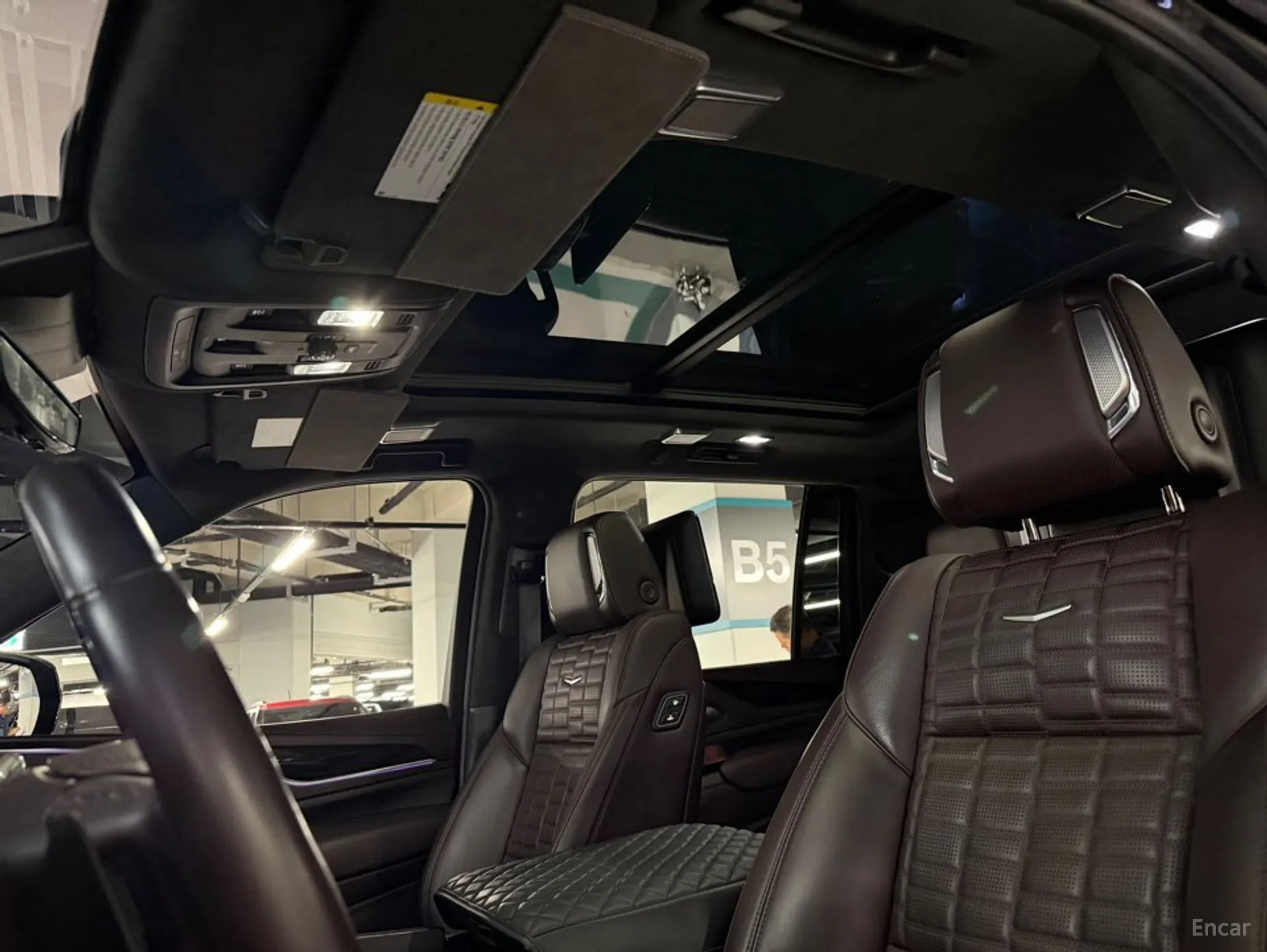 Cadillac Escalade 5th Generation превью 15