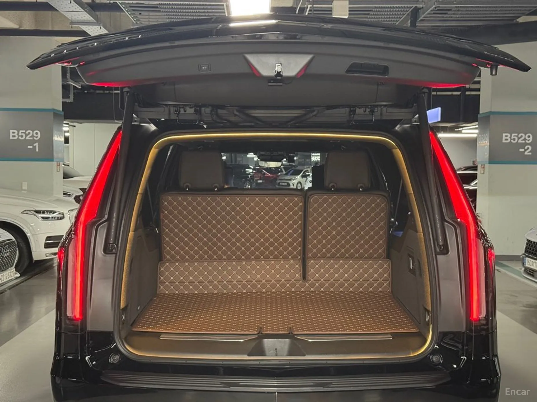 Cadillac Escalade 5th Generation превью 17