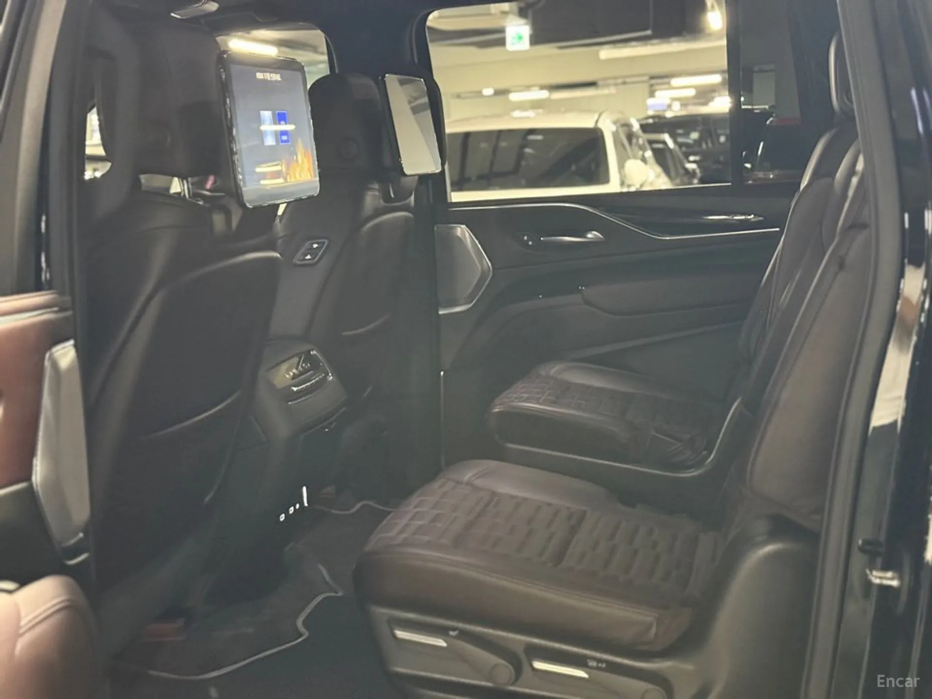 Cadillac Escalade 5th Generation превью 7