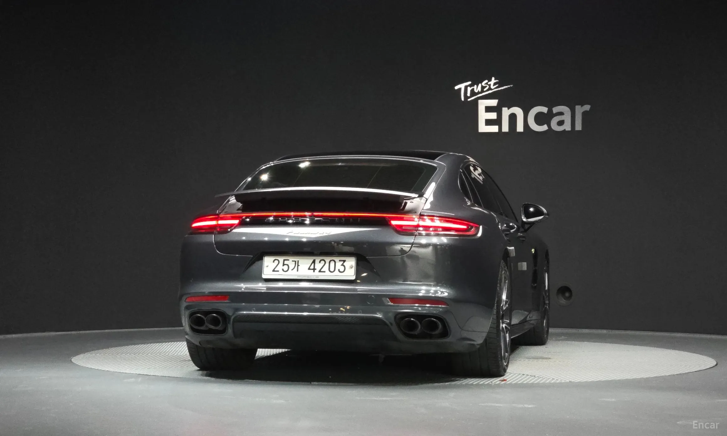 Porsche Panamera (971) превью 4