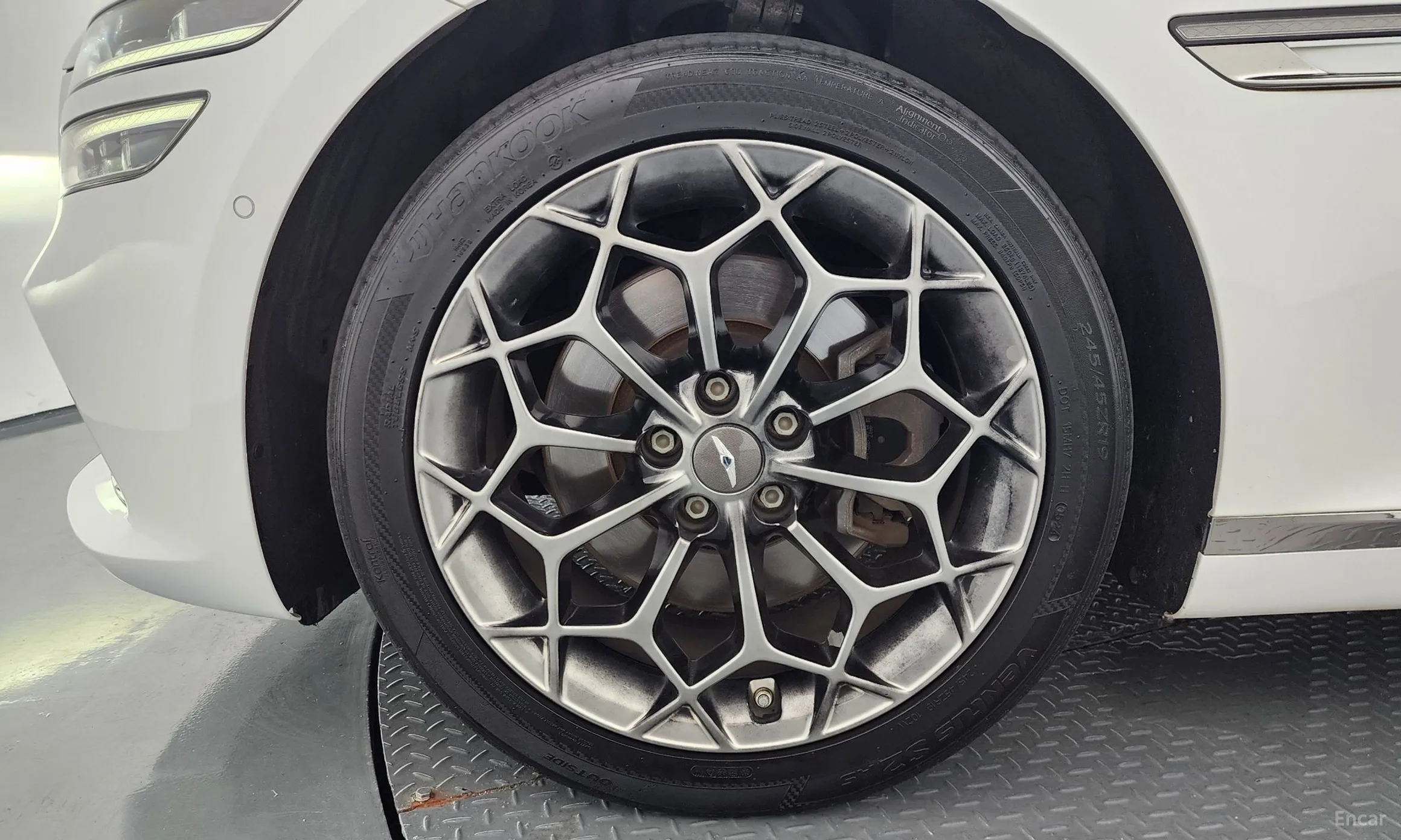 Genesis G80 (RG3) превью 5