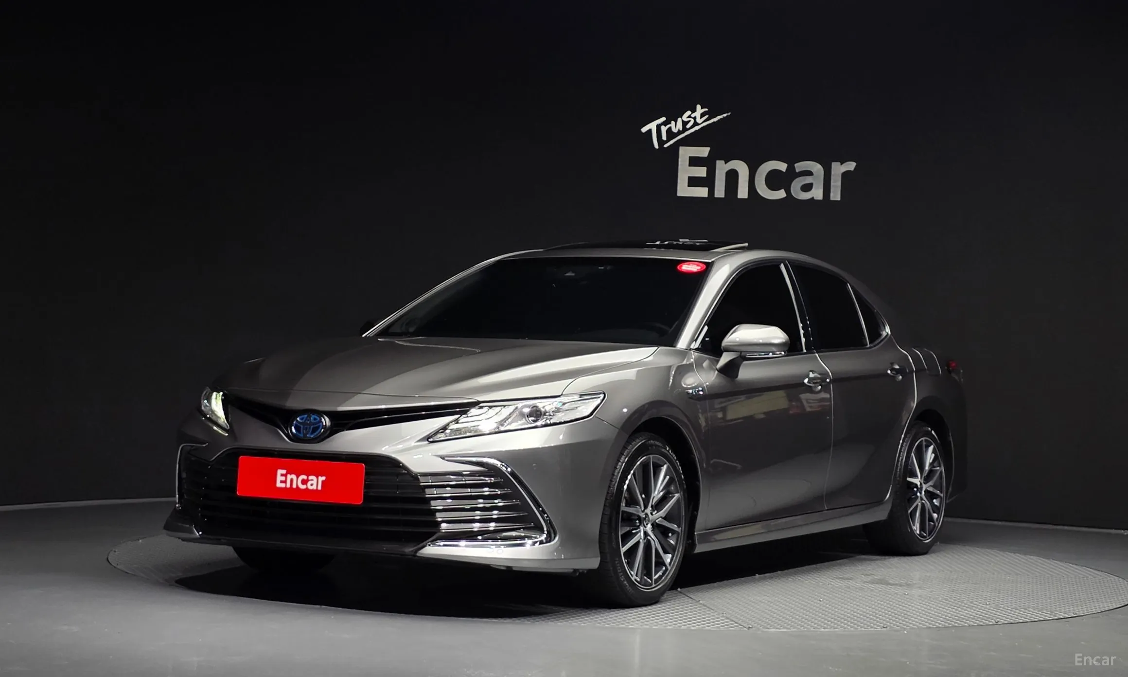 Toyota Camry (XV70)