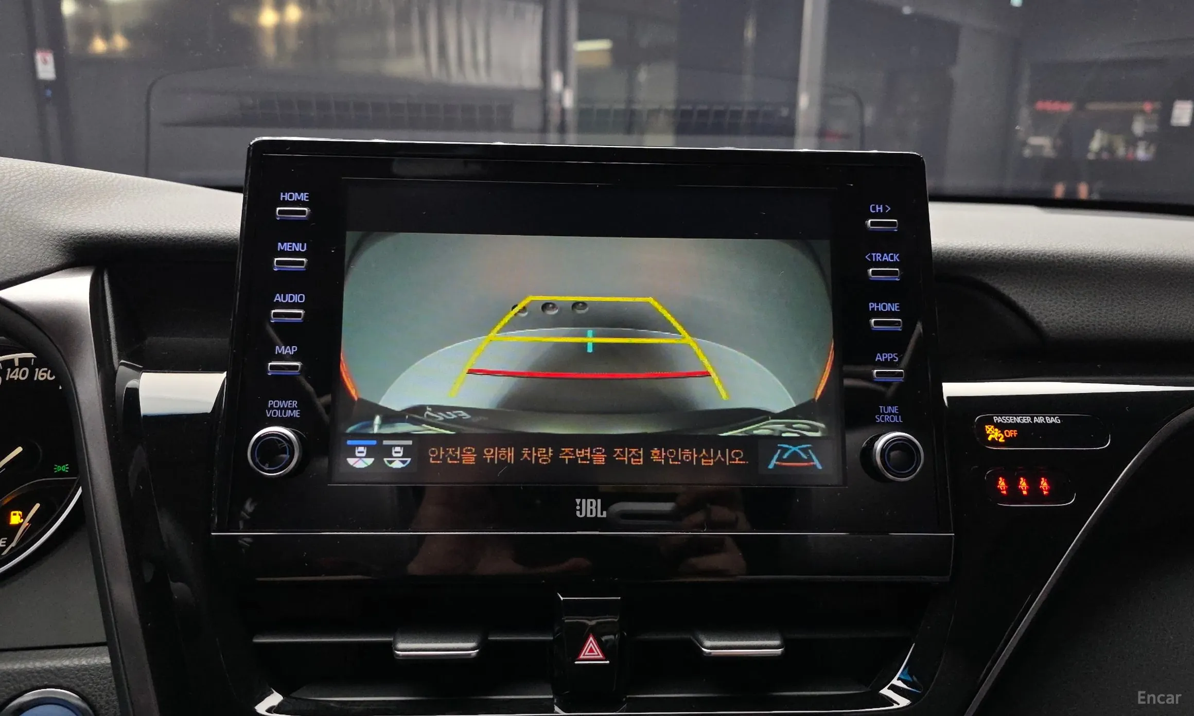 Toyota Camry (XV70) превью 15
