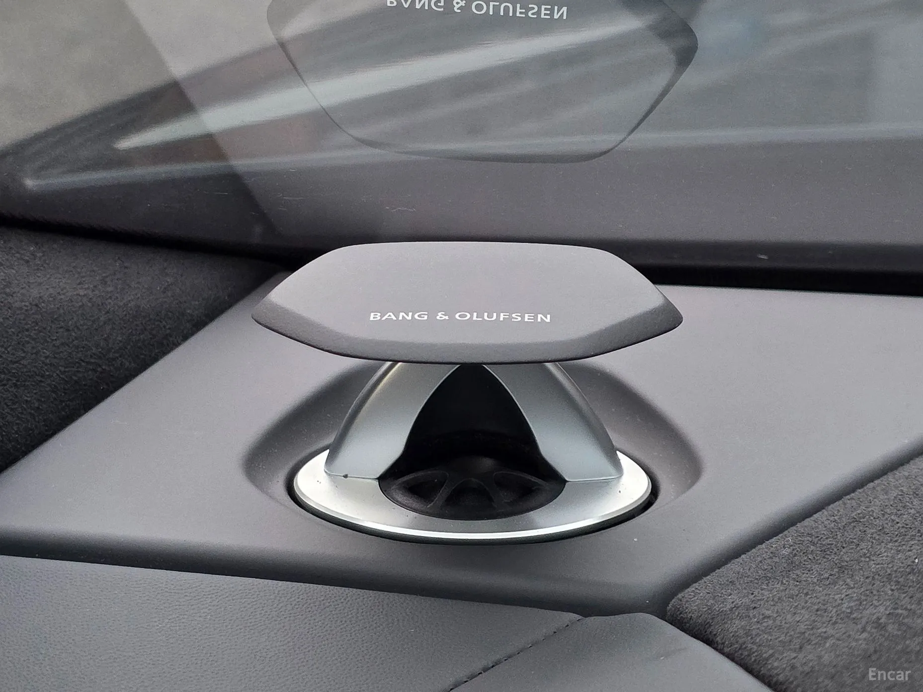 Lamborghini Urus превью 17