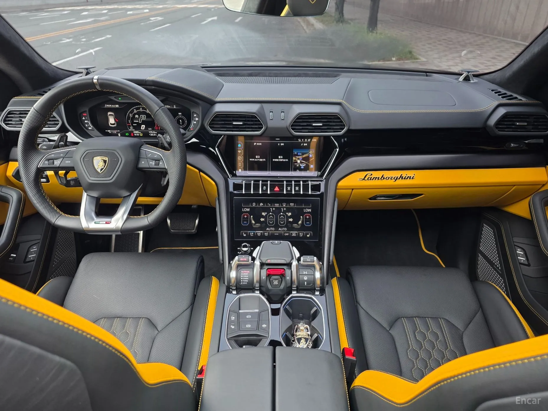 Lamborghini Urus превью 9