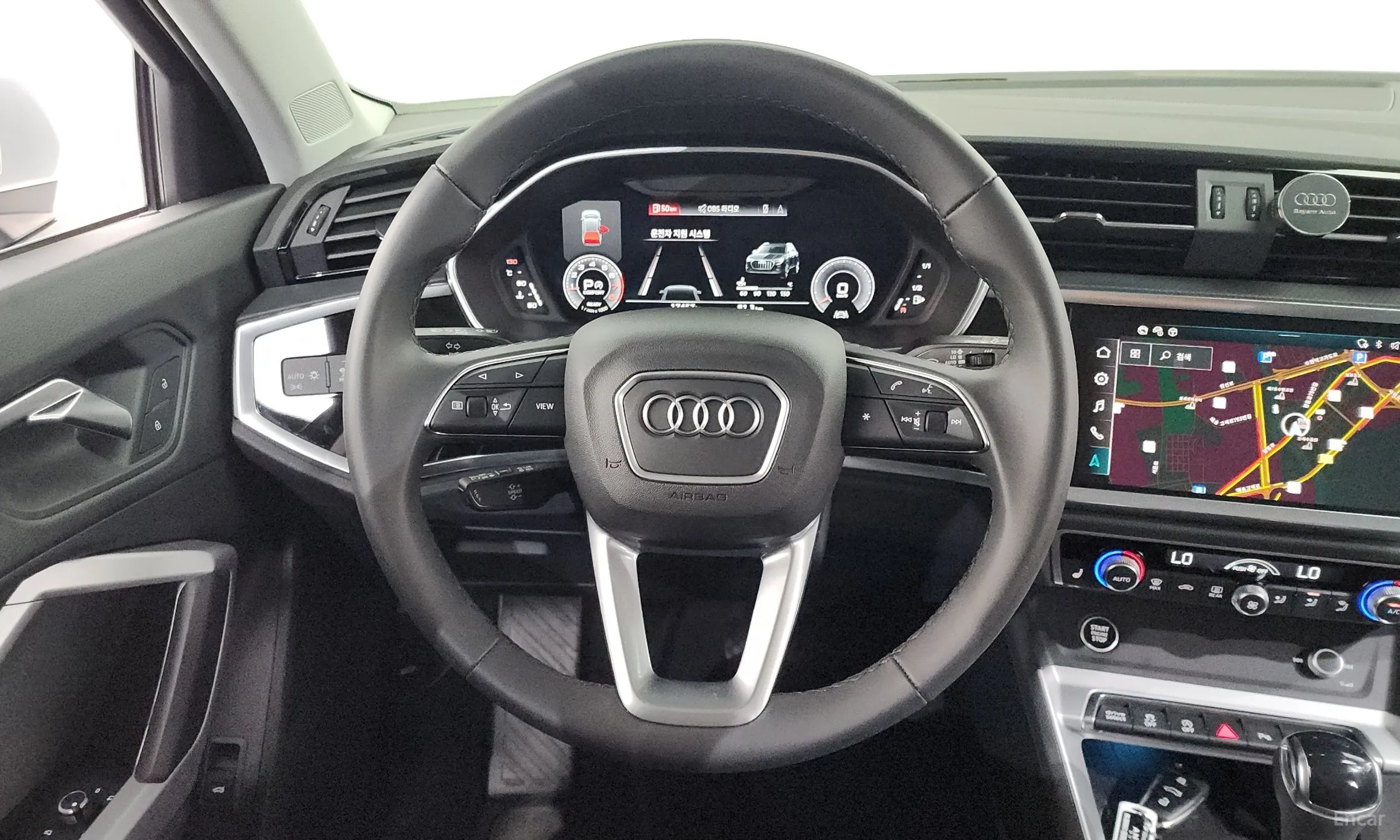 Audi Q3 (F3) превью 14