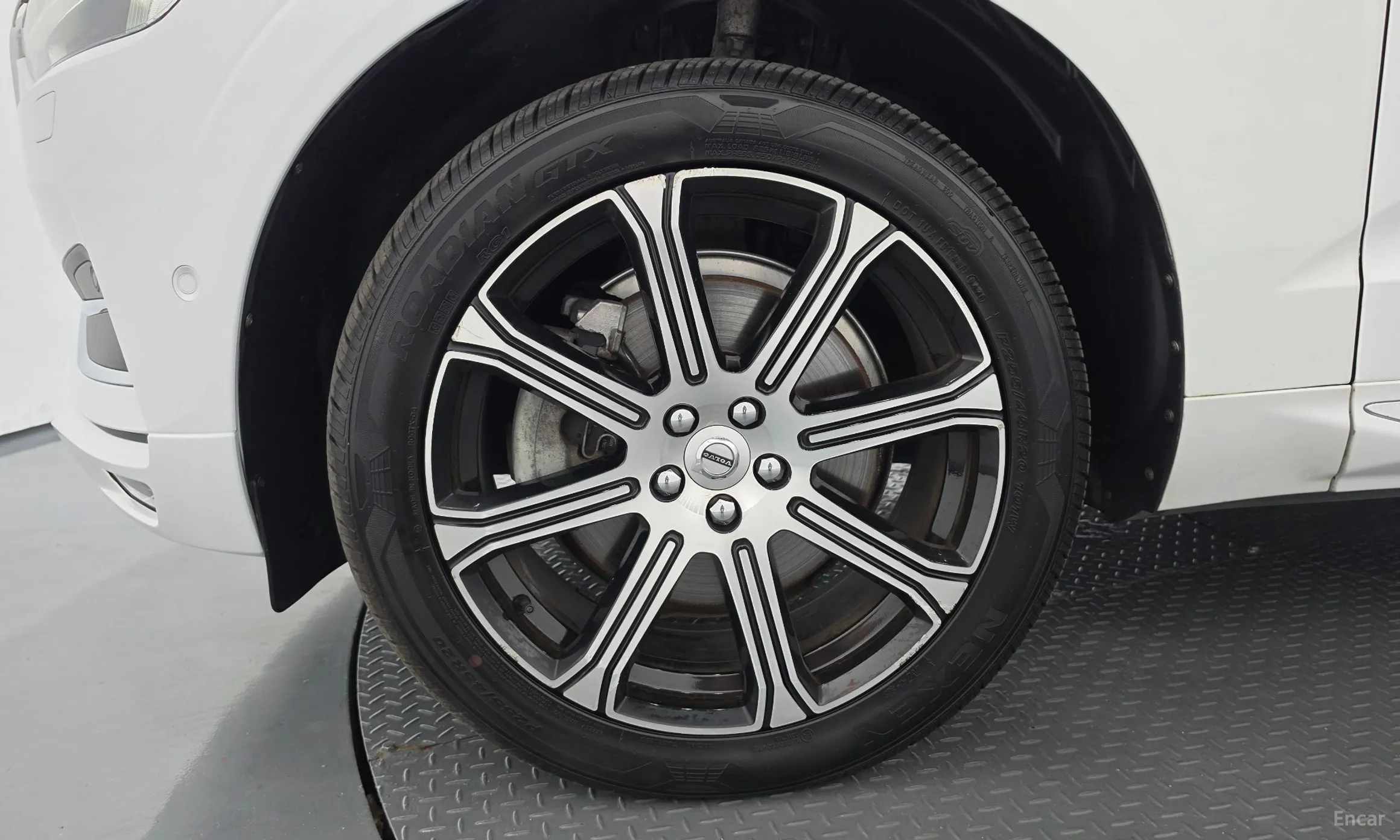 Volvo XC60 Gen 2 превью 5
