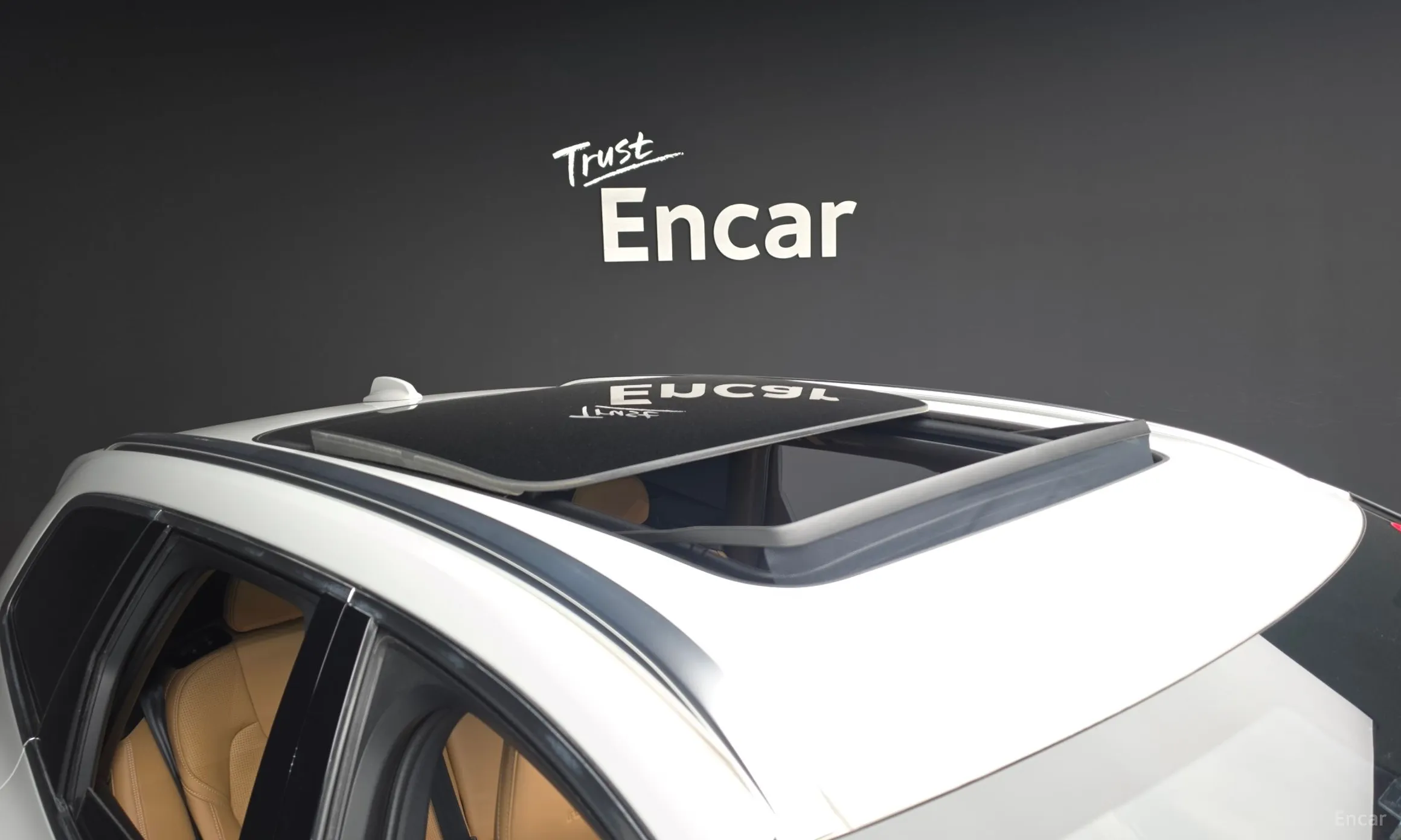 Volvo XC60 Gen 2 превью 18