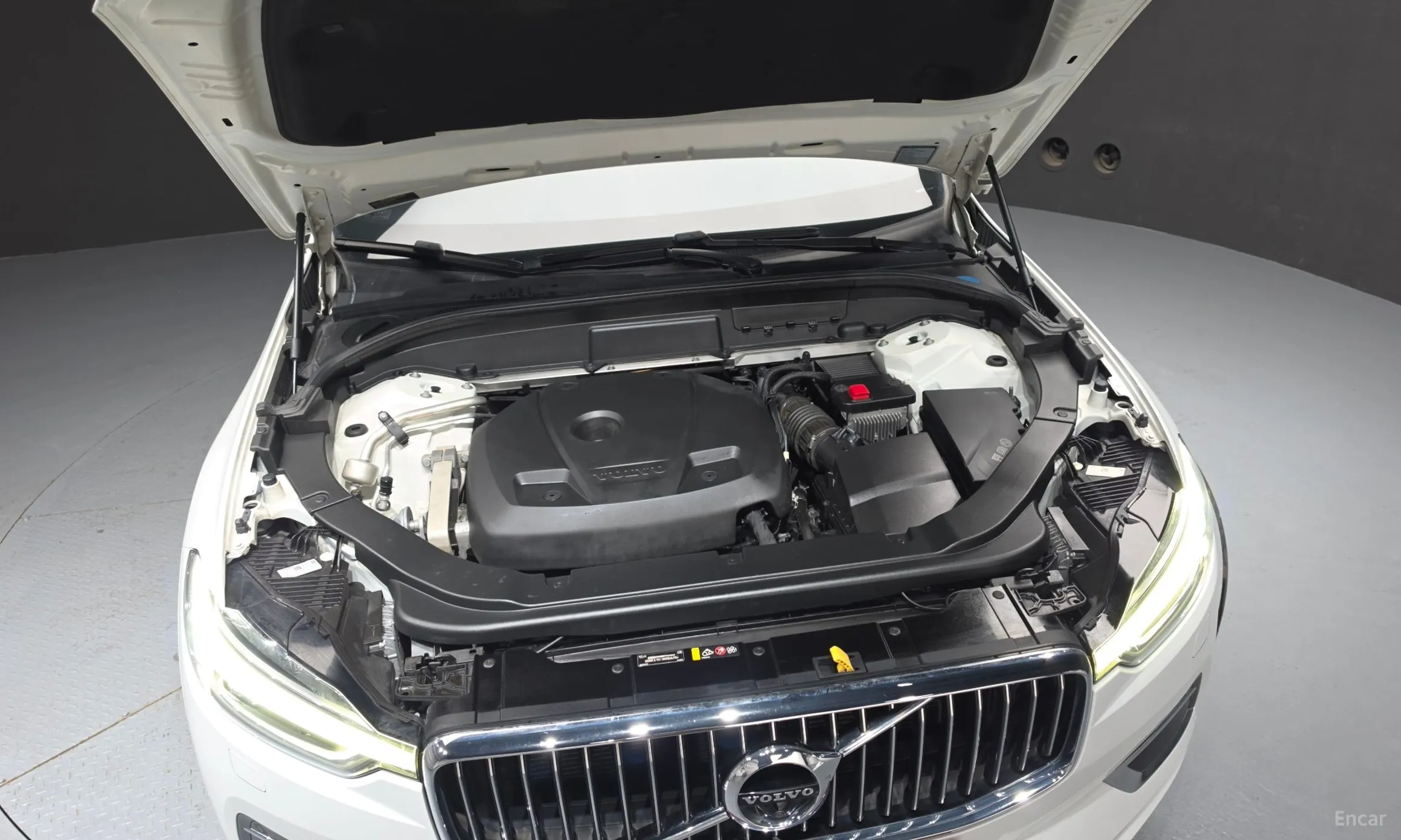 Volvo XC60 Gen 2 превью 6
