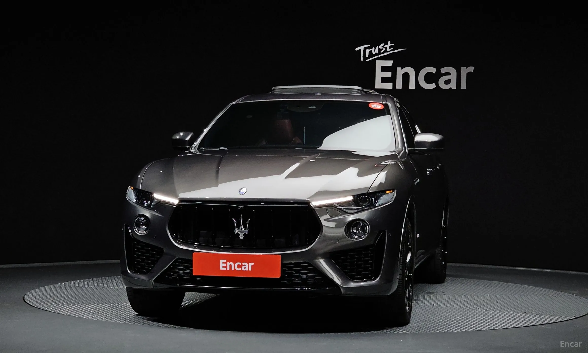Maserati Levante превью 3