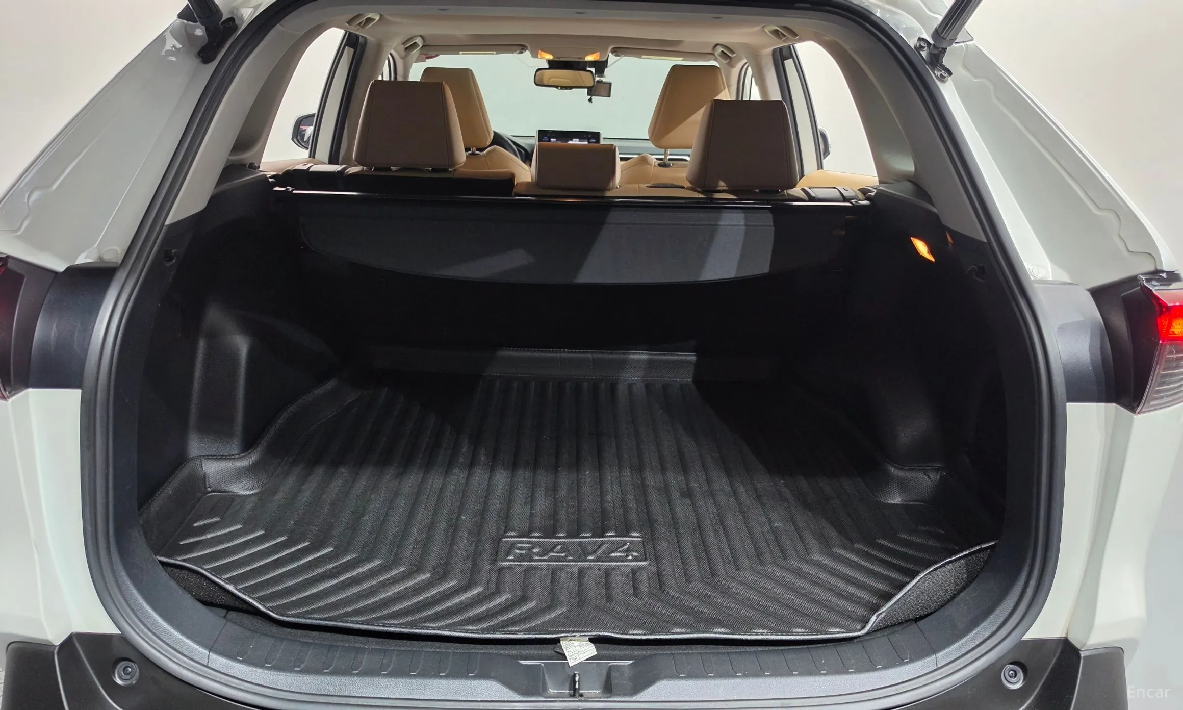 Toyota RAV4 5th Generation превью 20