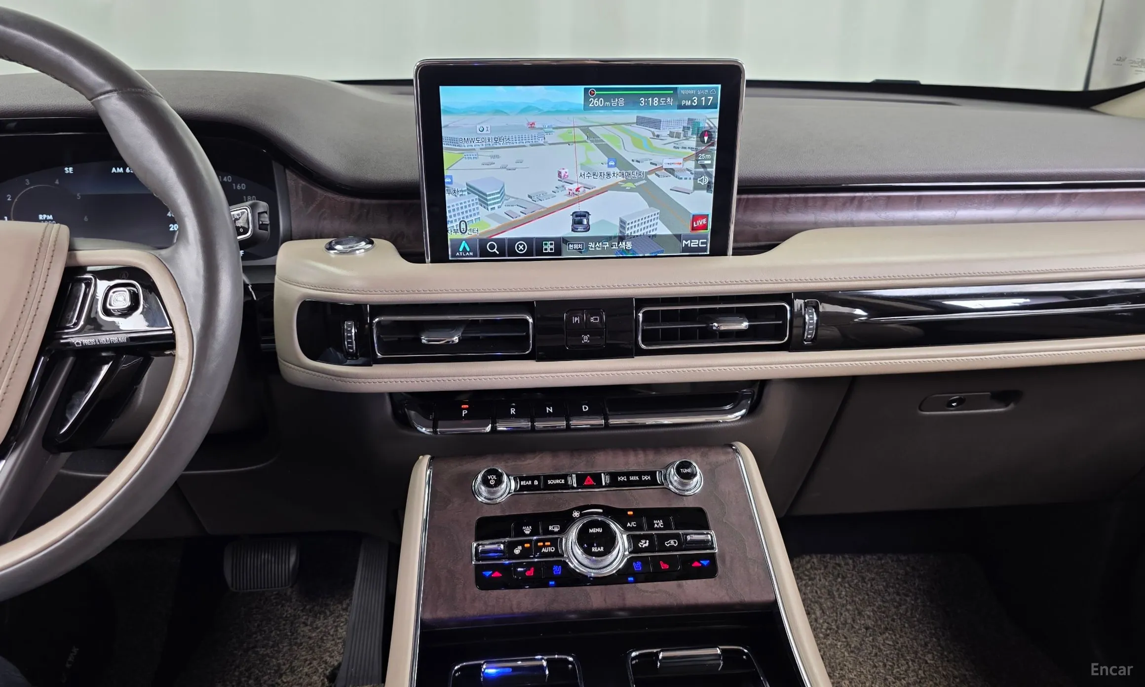 Lincoln Aviator 2nd Generation превью 14