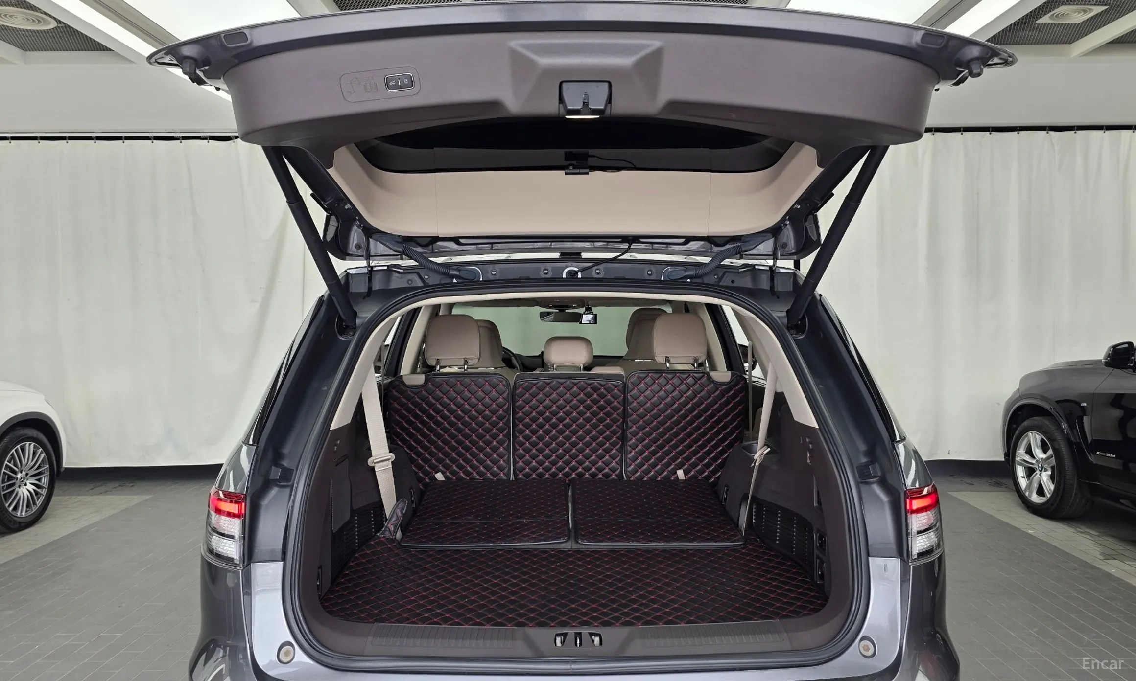 Lincoln Aviator 2nd Generation превью 20