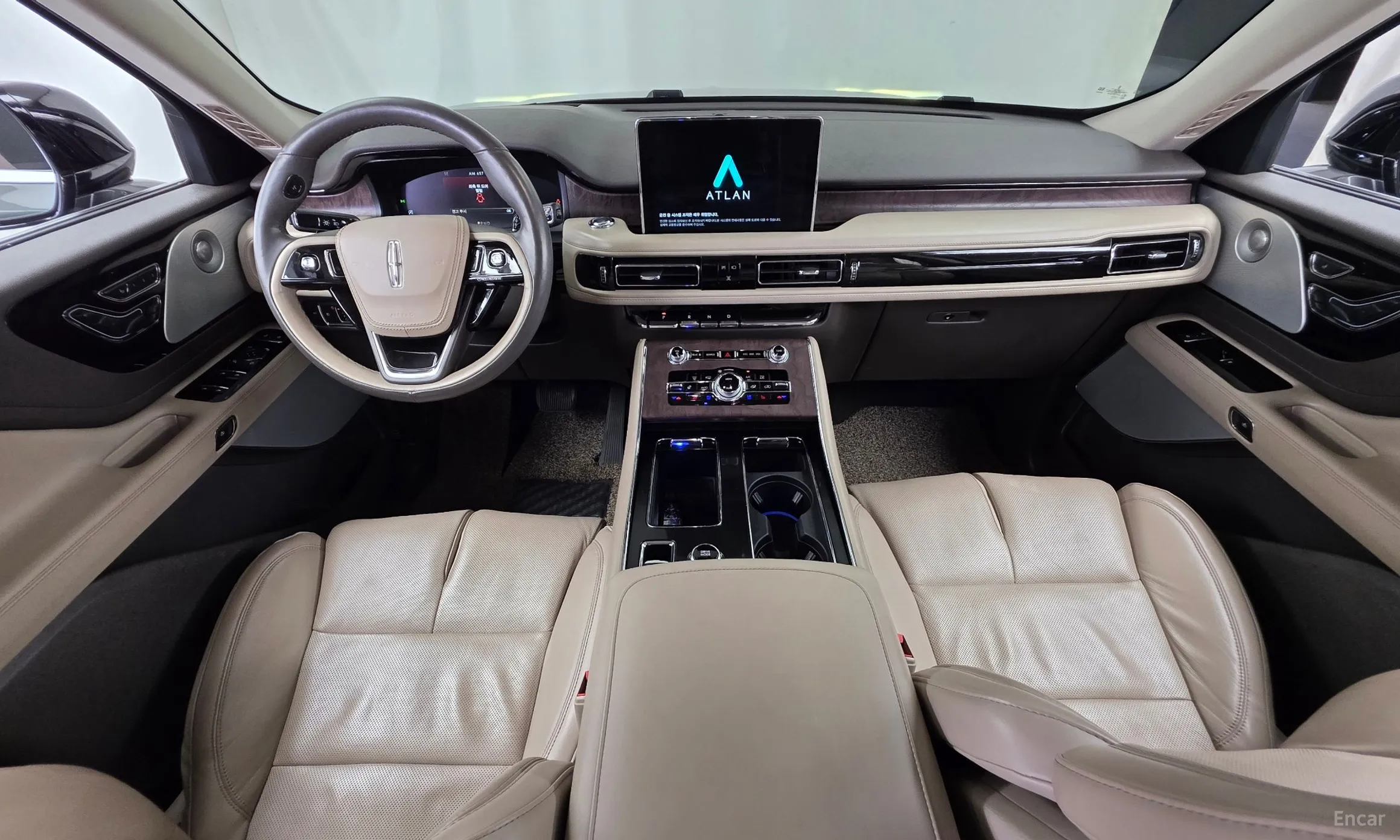 Lincoln Aviator 2nd Generation превью 7