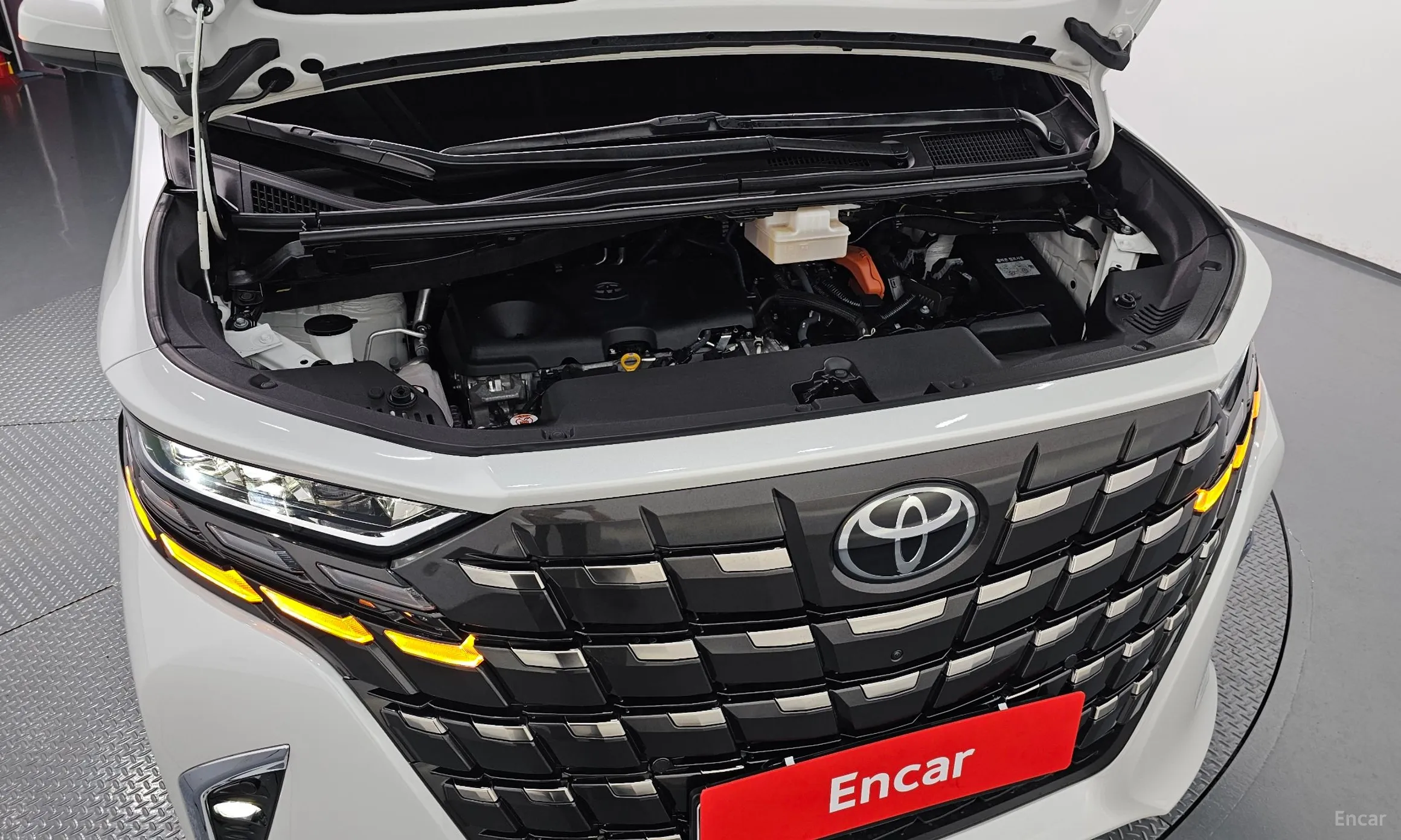 Toyota Alphard 4th Generation превью 6