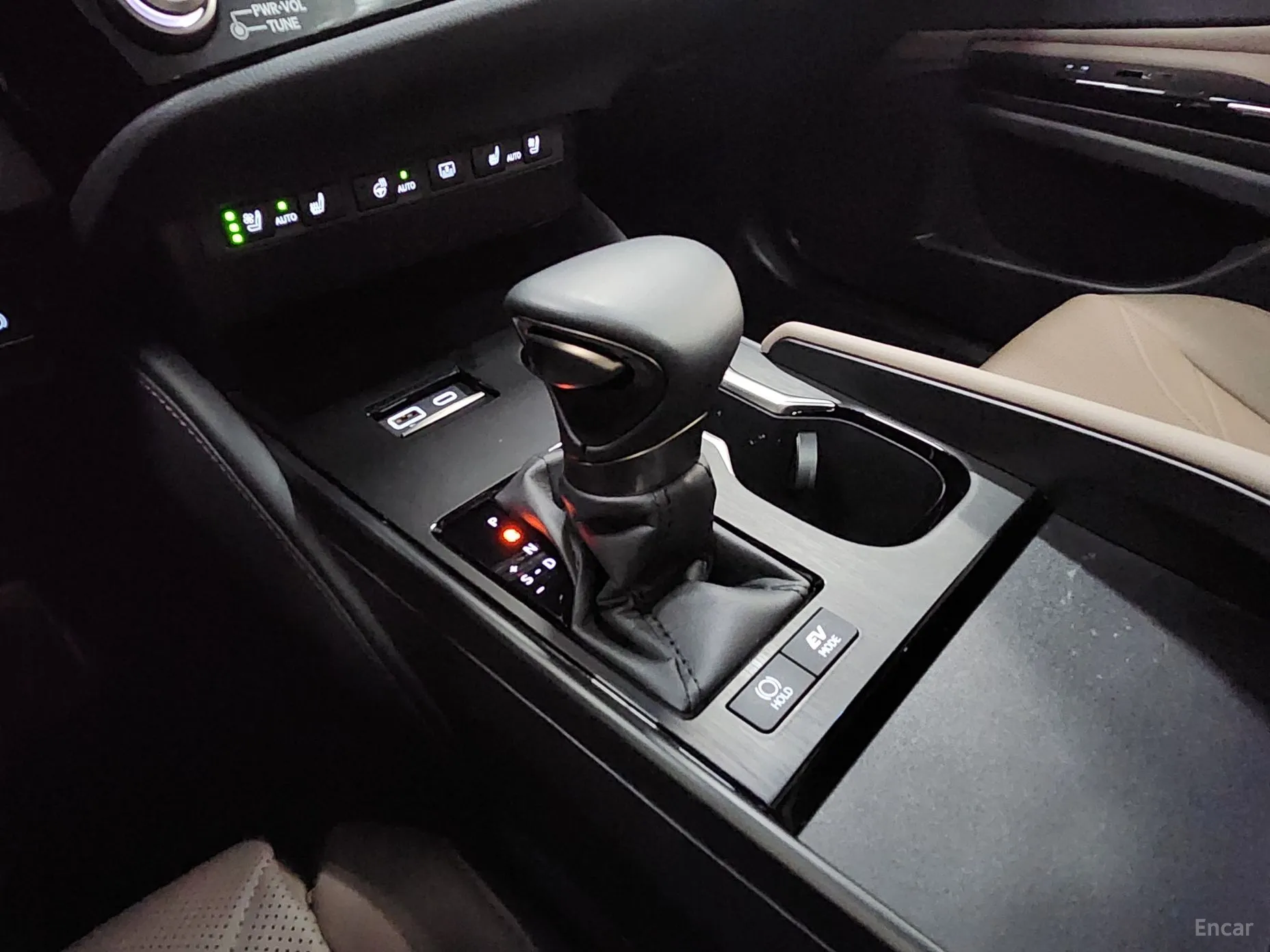 Lexus ES300h 7th Generation превью 9