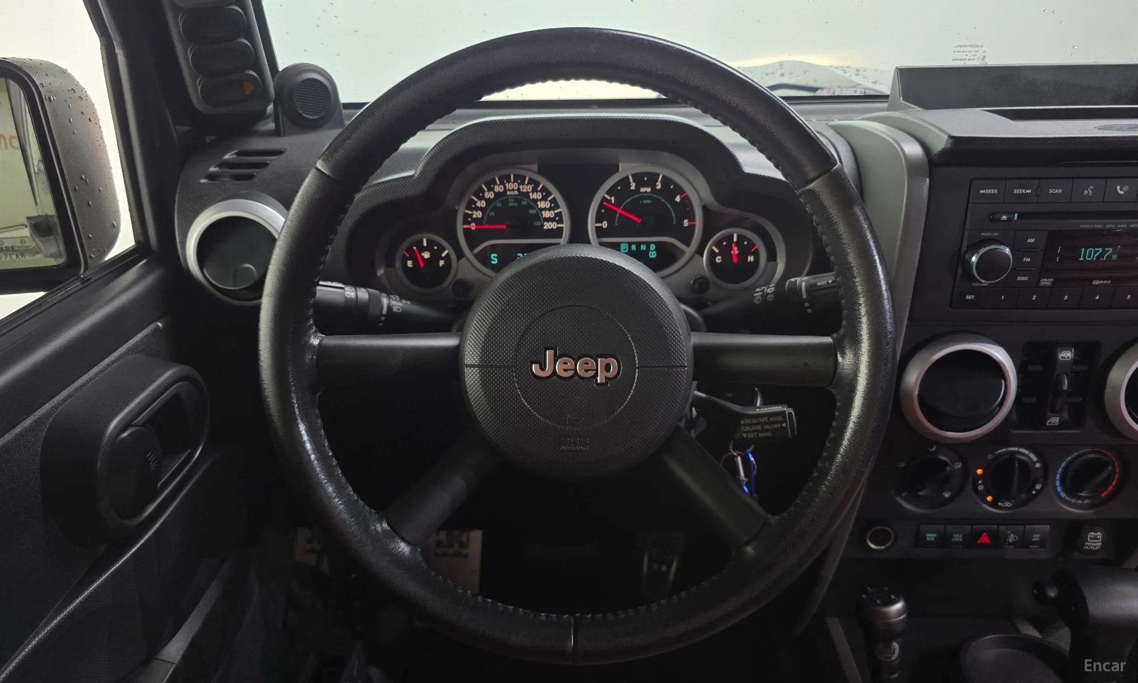 Jeep Wrangler (JK) превью 13