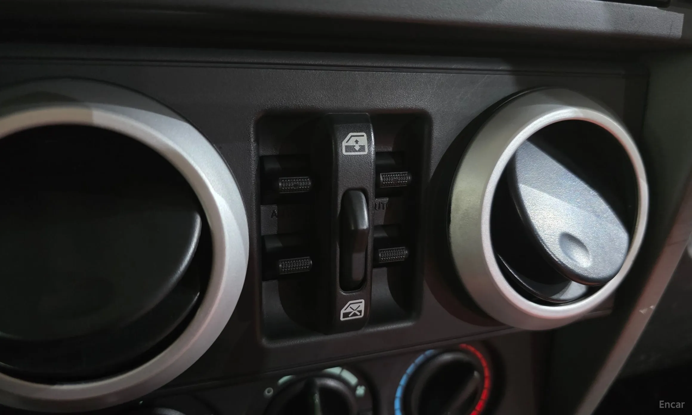 Jeep Wrangler (JK) превью 15