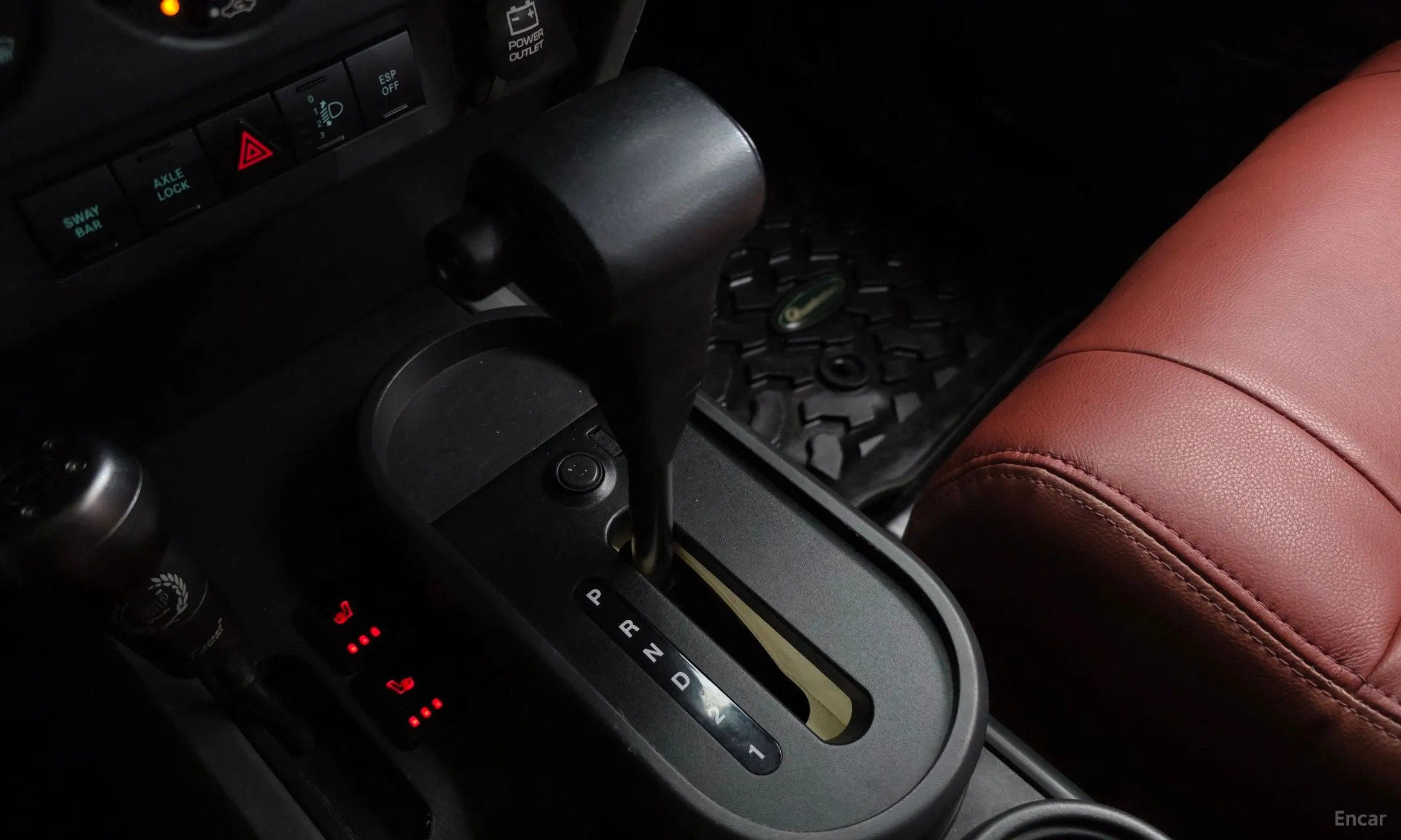 Jeep Wrangler (JK) превью 9