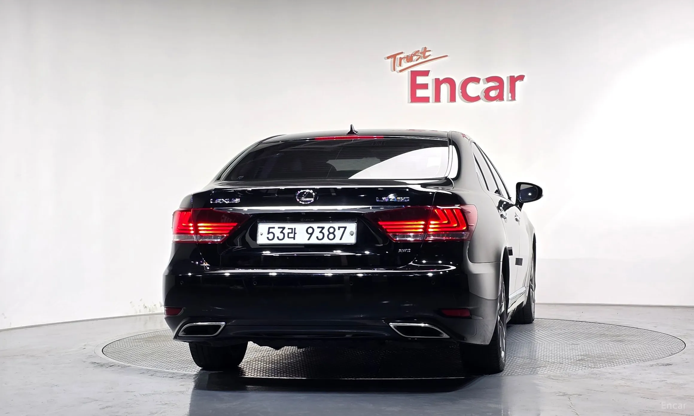 Lexus LS460 превью 4