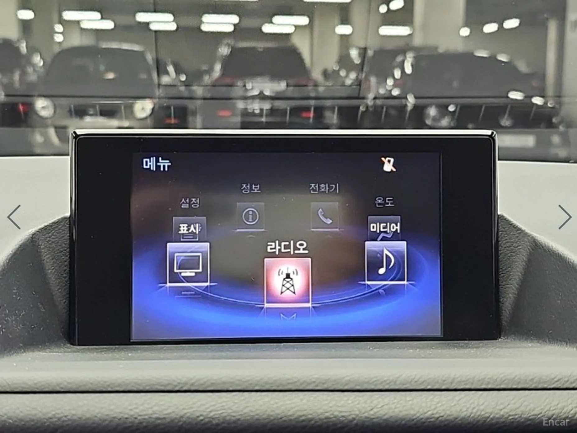 Lexus CT200h превью 14
