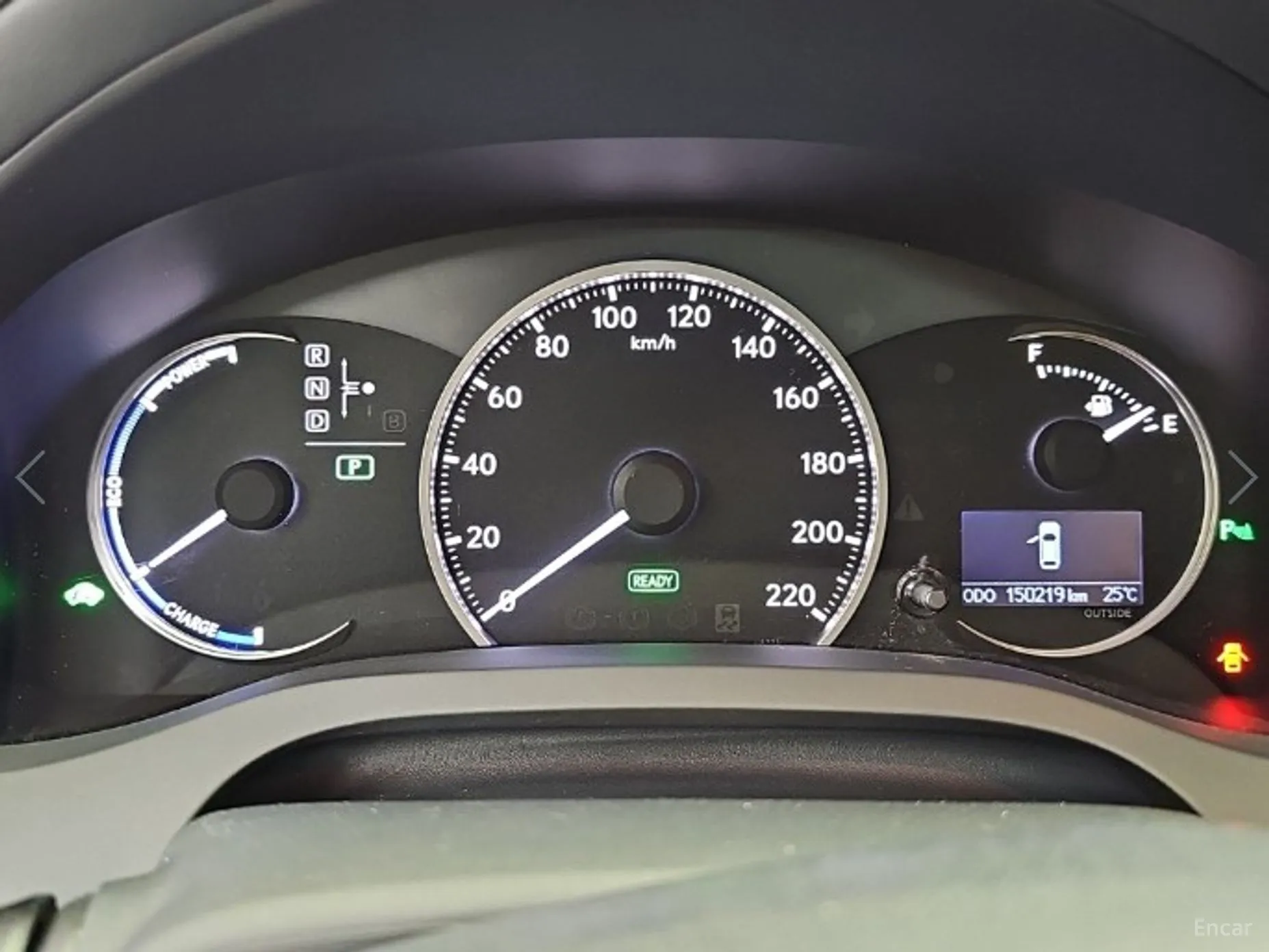 Lexus CT200h превью 6