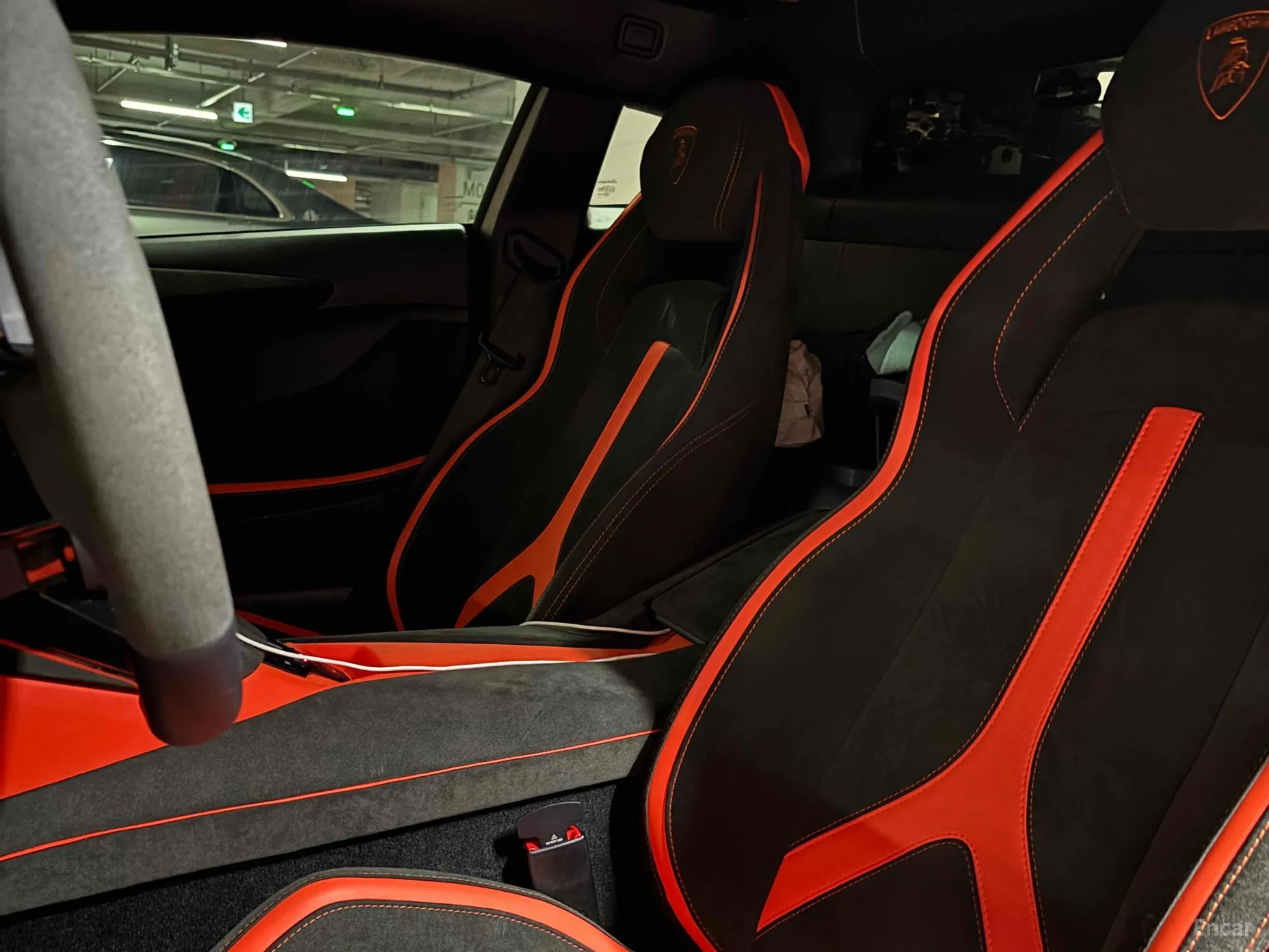 Lamborghini Aventador превью 12