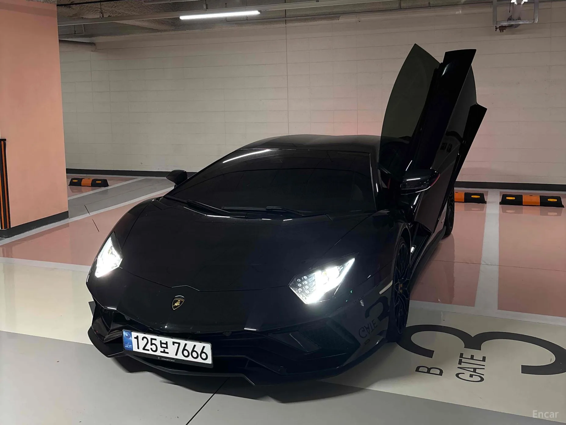 Lamborghini Aventador превью 19