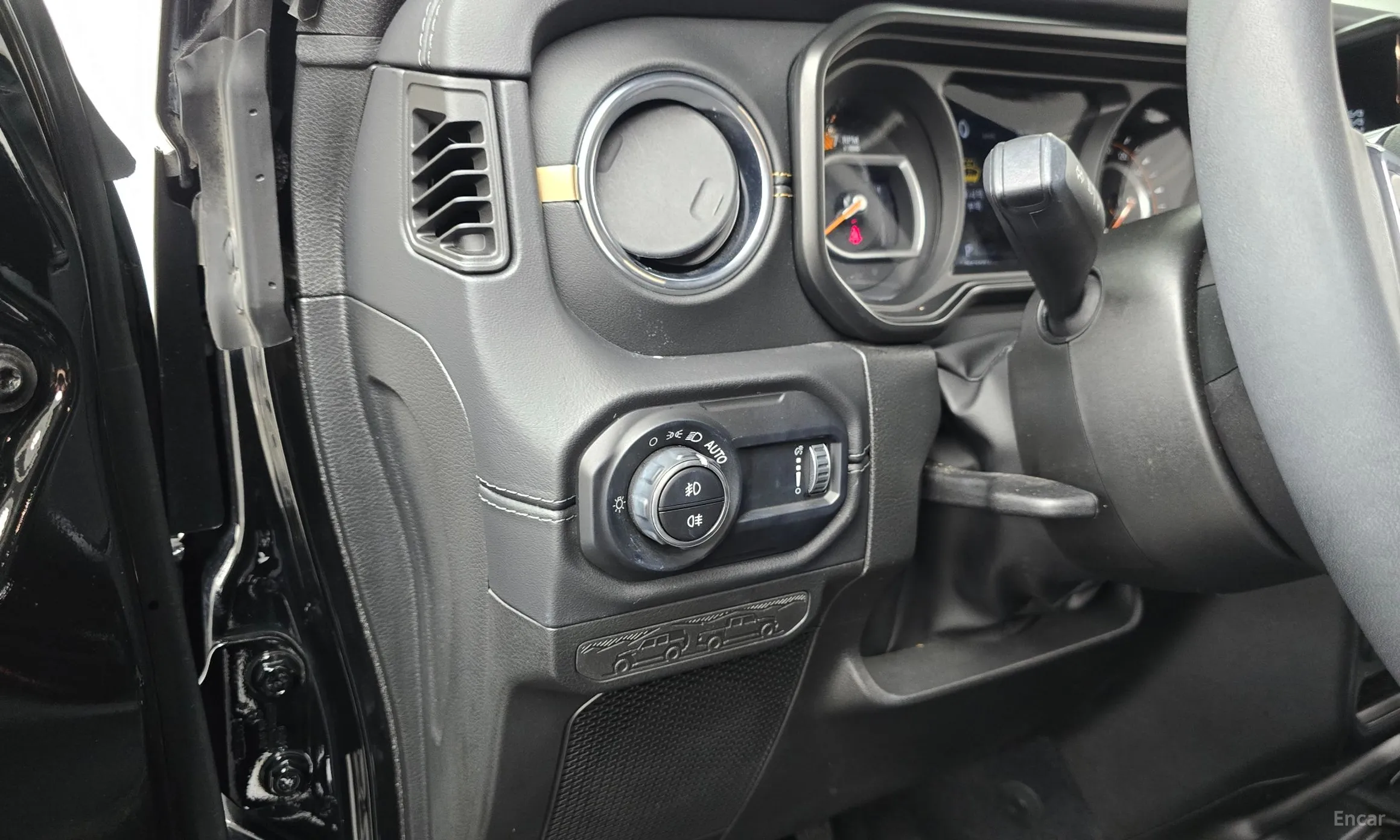 Jeep Wrangler (JL) превью 16