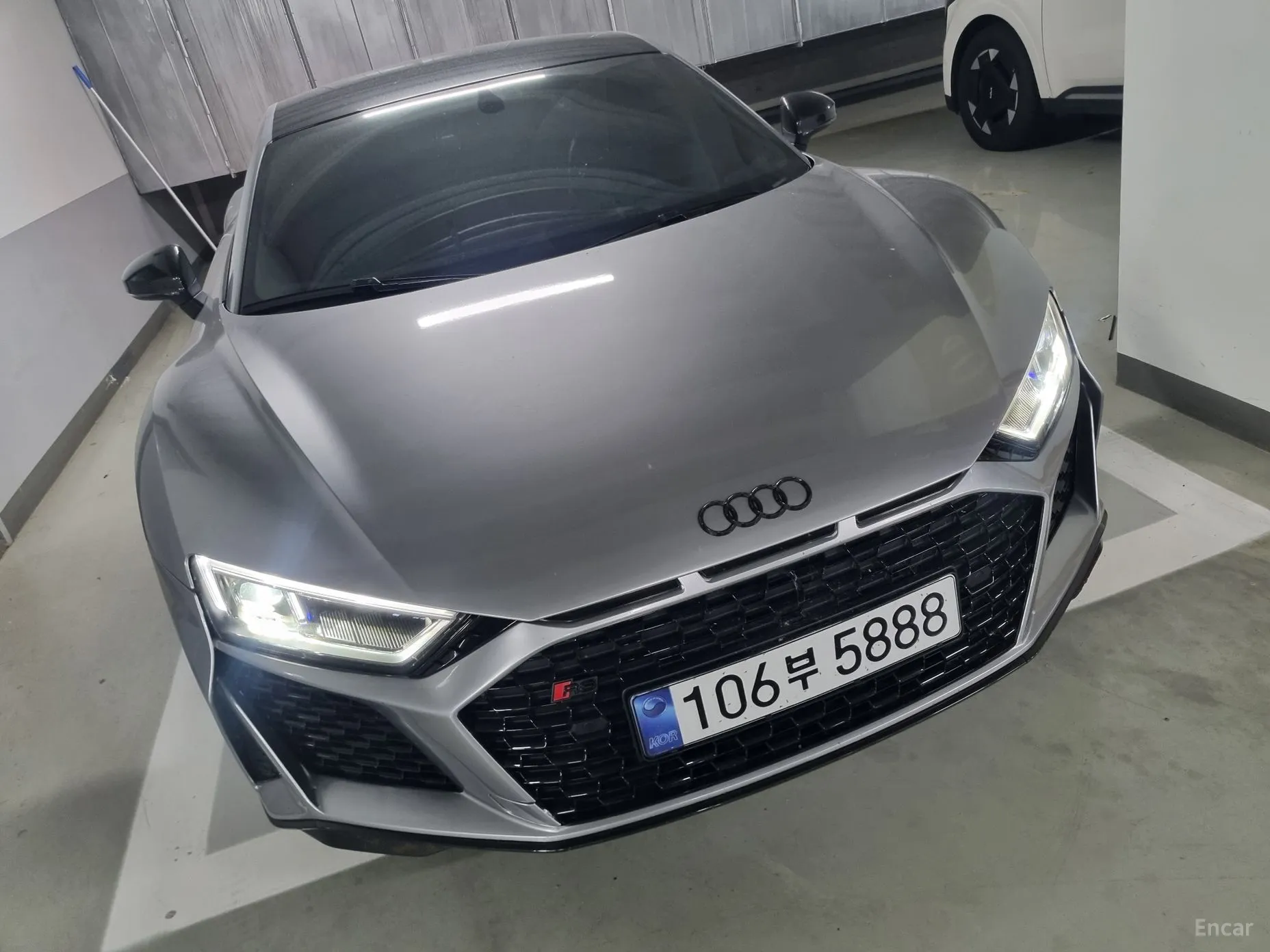 Audi R8 (4S)