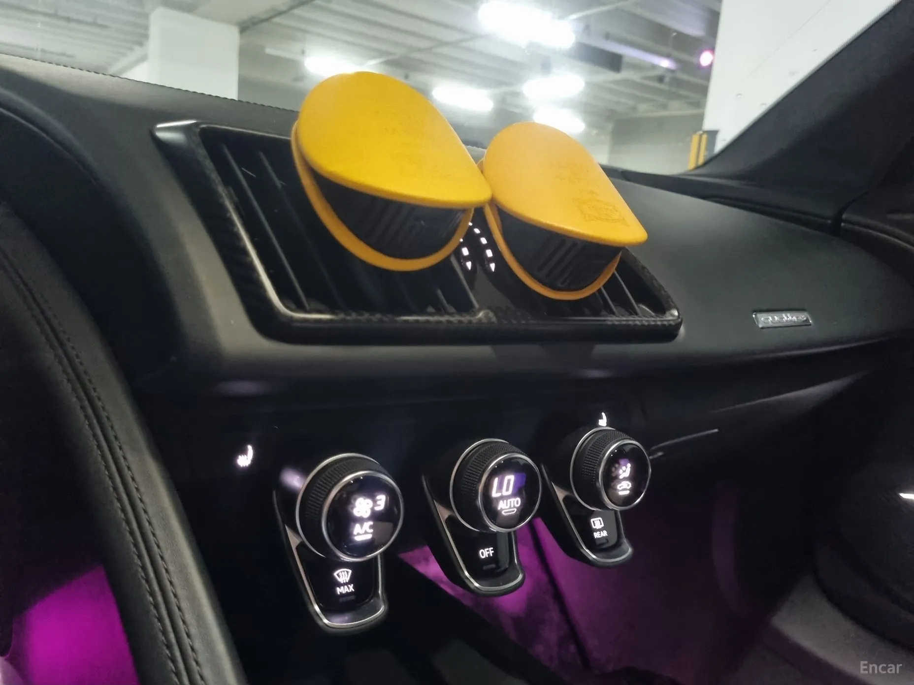 Audi R8 (4S) превью 6