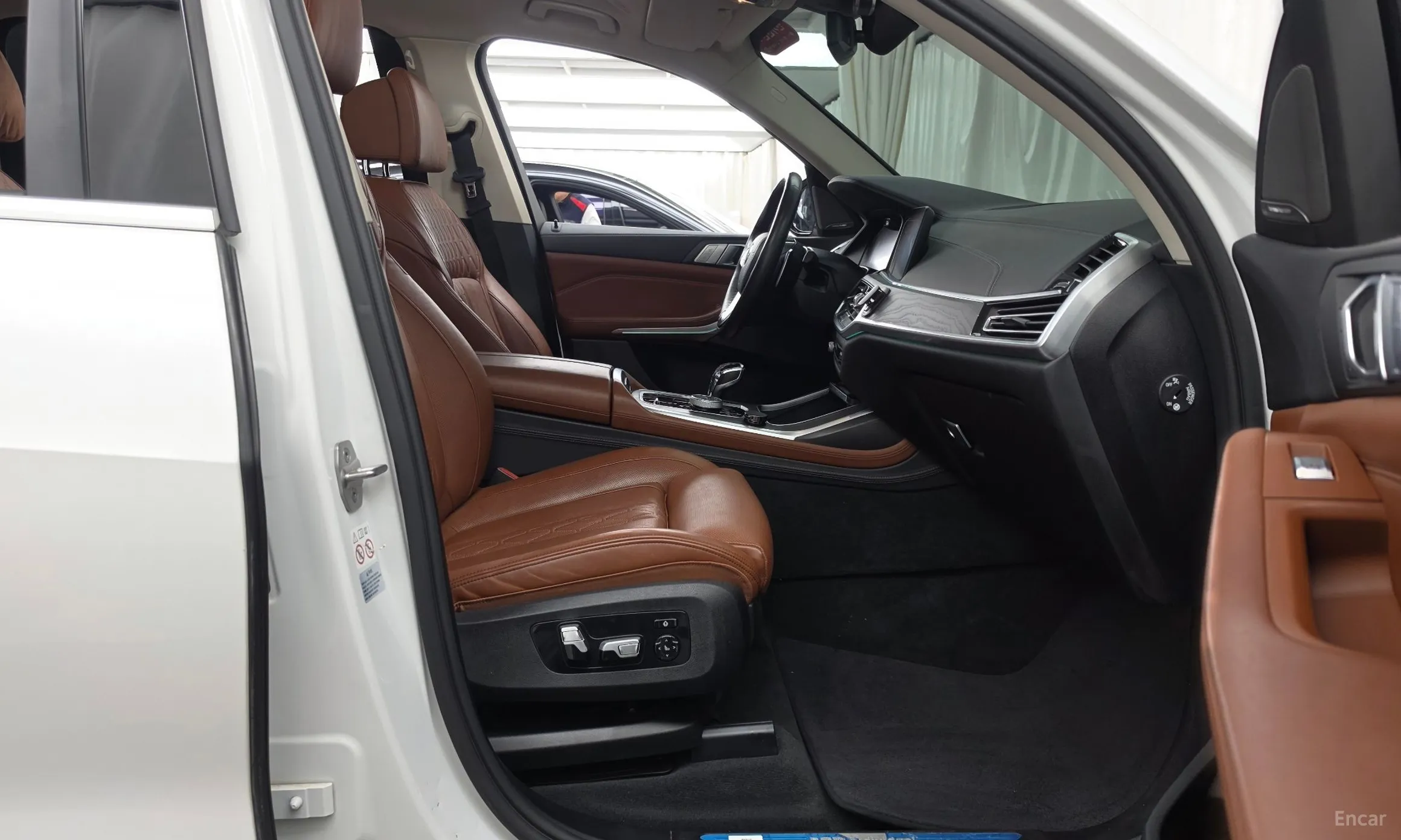 BMW X7 (G07) превью 11