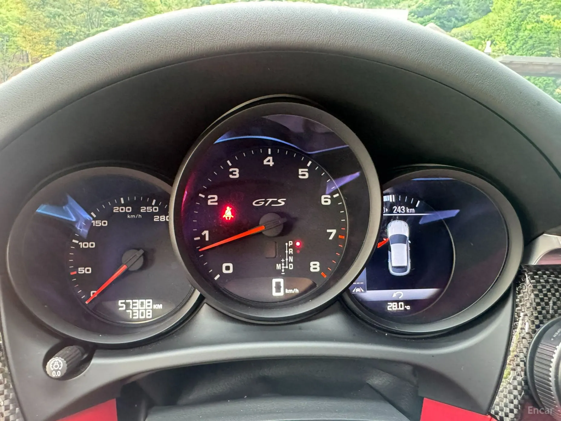 Porsche Macan превью 8
