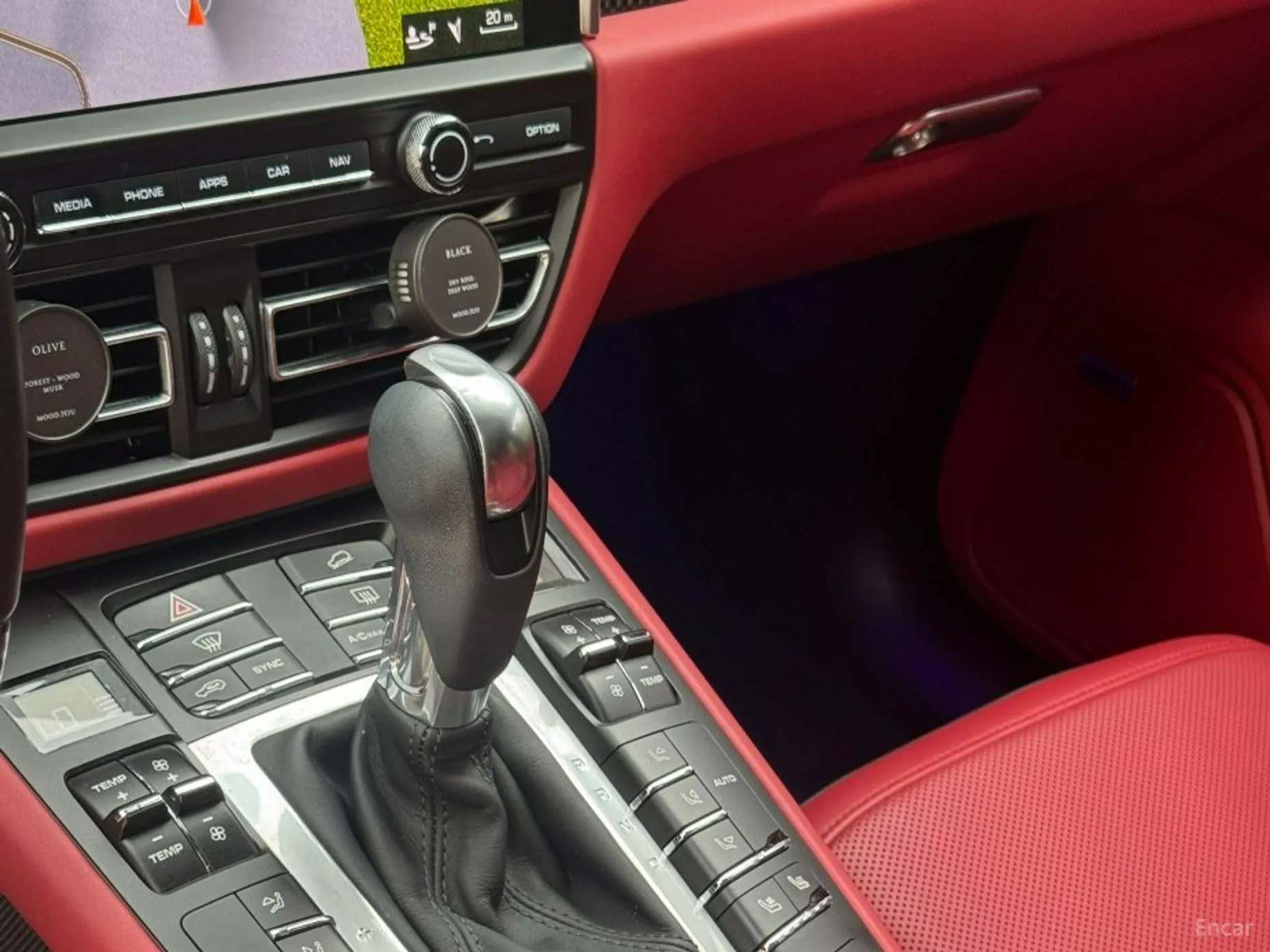 Porsche Macan превью 9