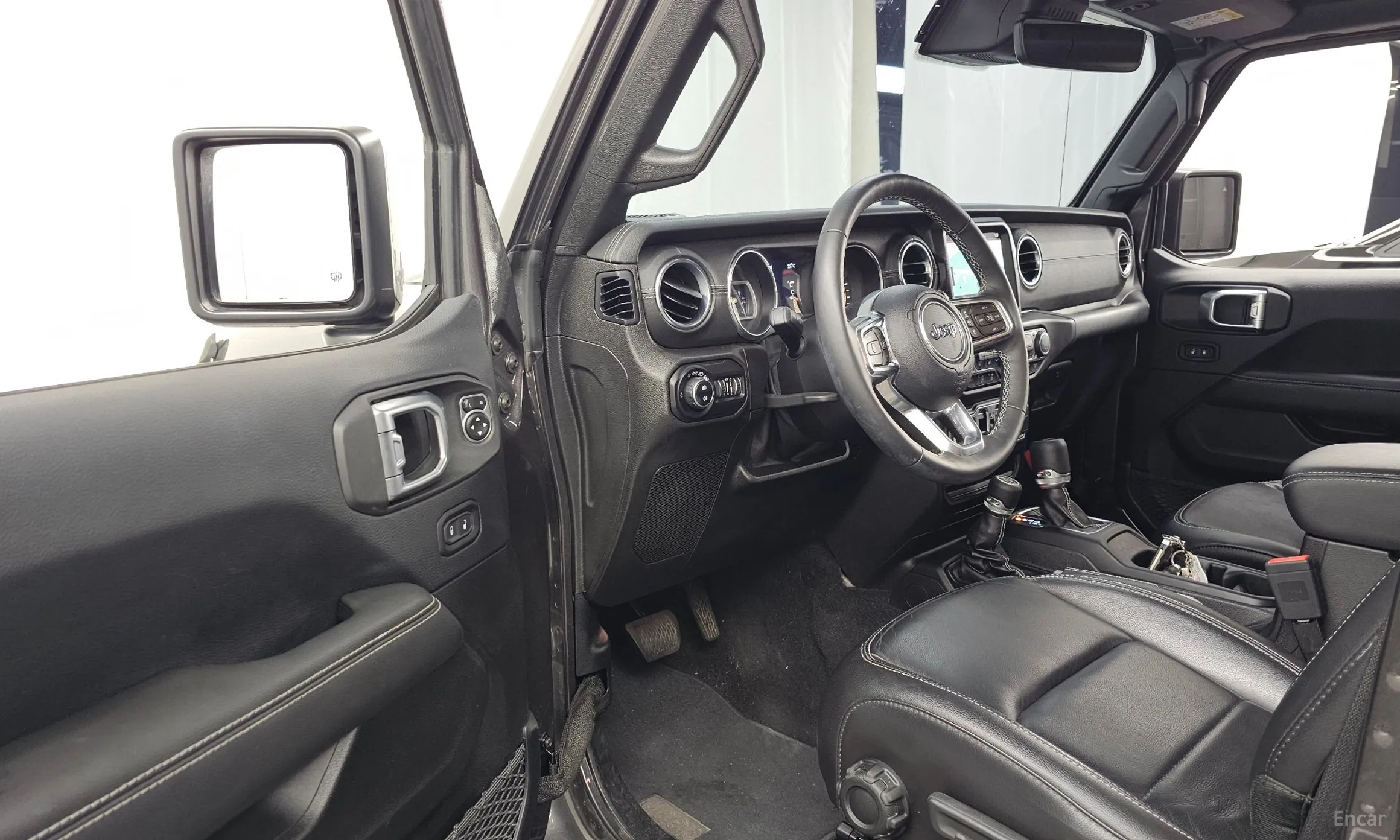Jeep Wrangler (JL) превью 10