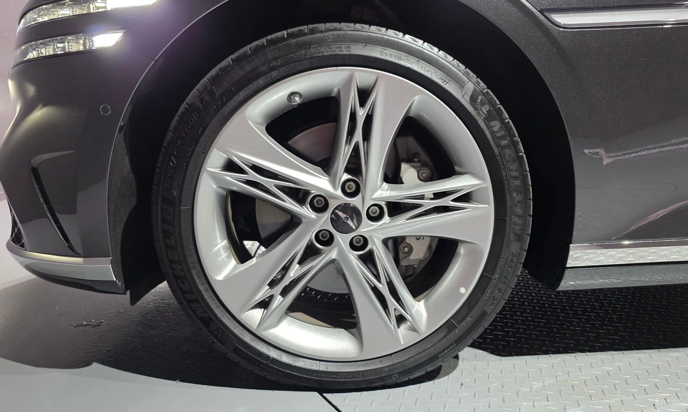 Genesis G90 (RS4) превью 5
