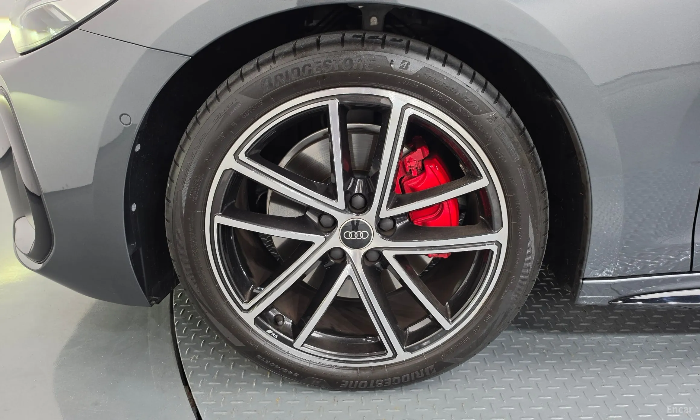 Audi A5 (B10) превью 5