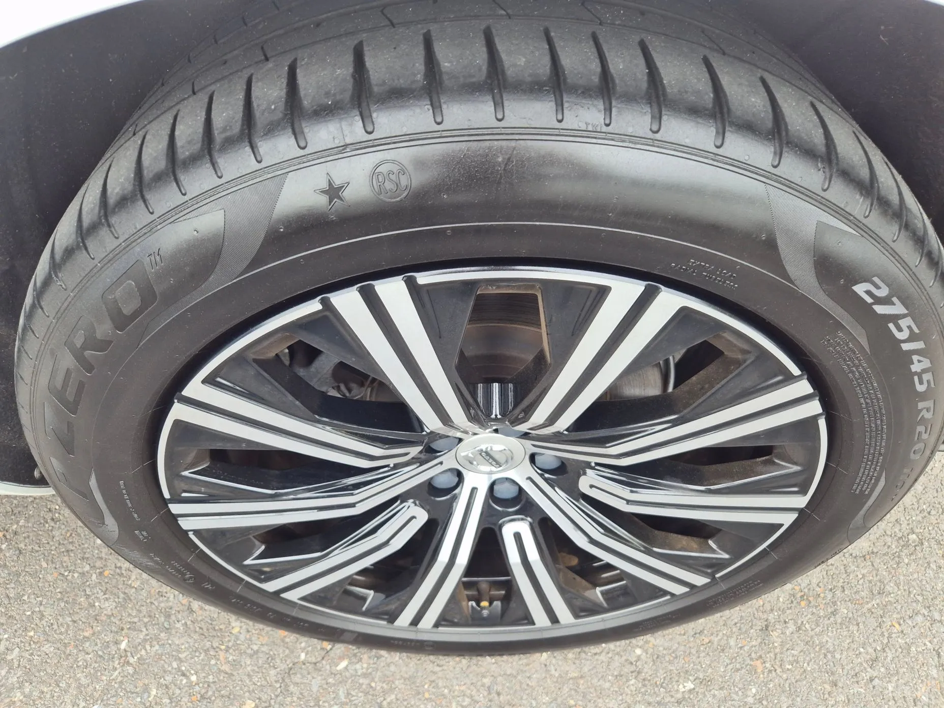 Volvo XC90 Gen 2 превью 17