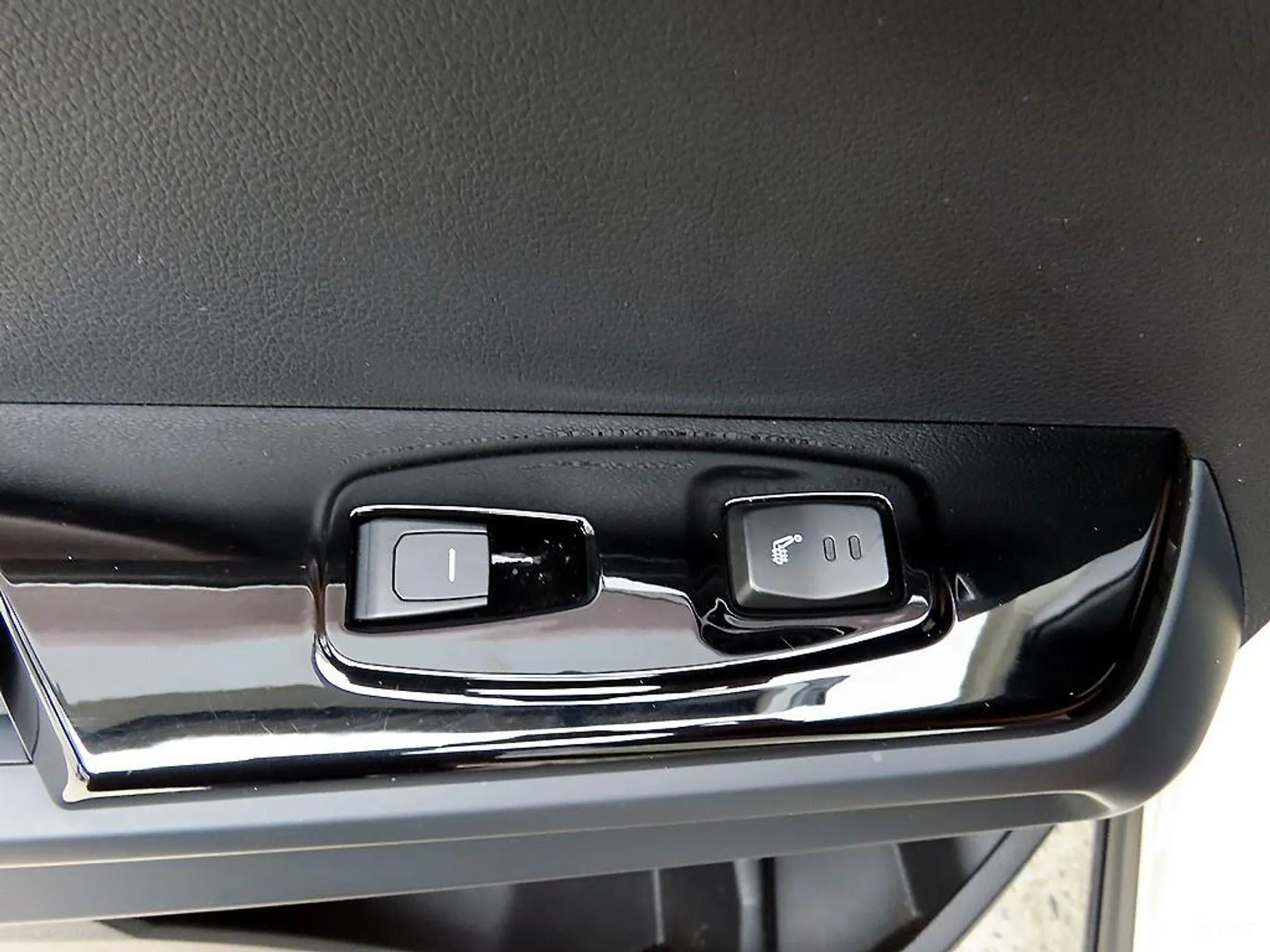 KG Mobility (SsangYong) The New Torres превью 15