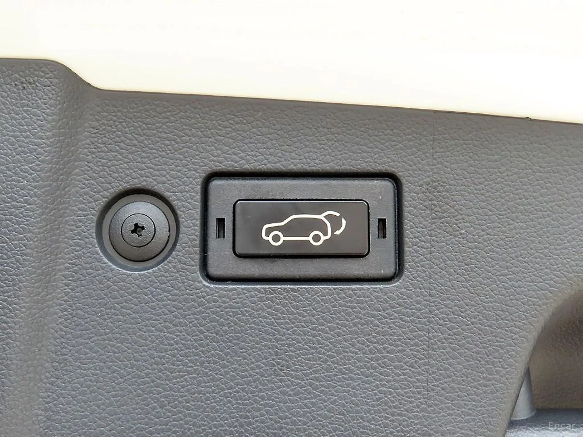 KG Mobility (SsangYong) The New Torres превью 17