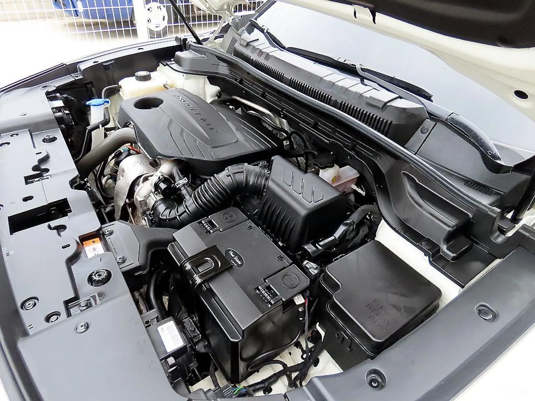 KG Mobility (SsangYong) The New Torres превью 19