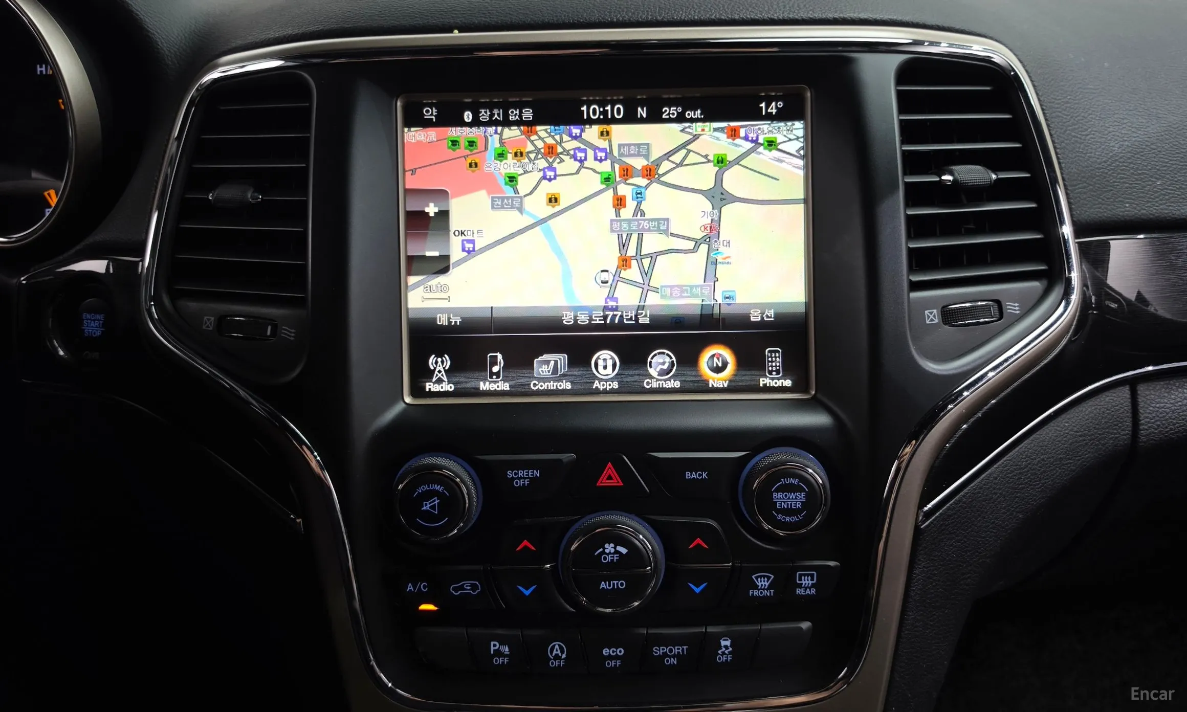 Jeep Grand Cherokee превью 14