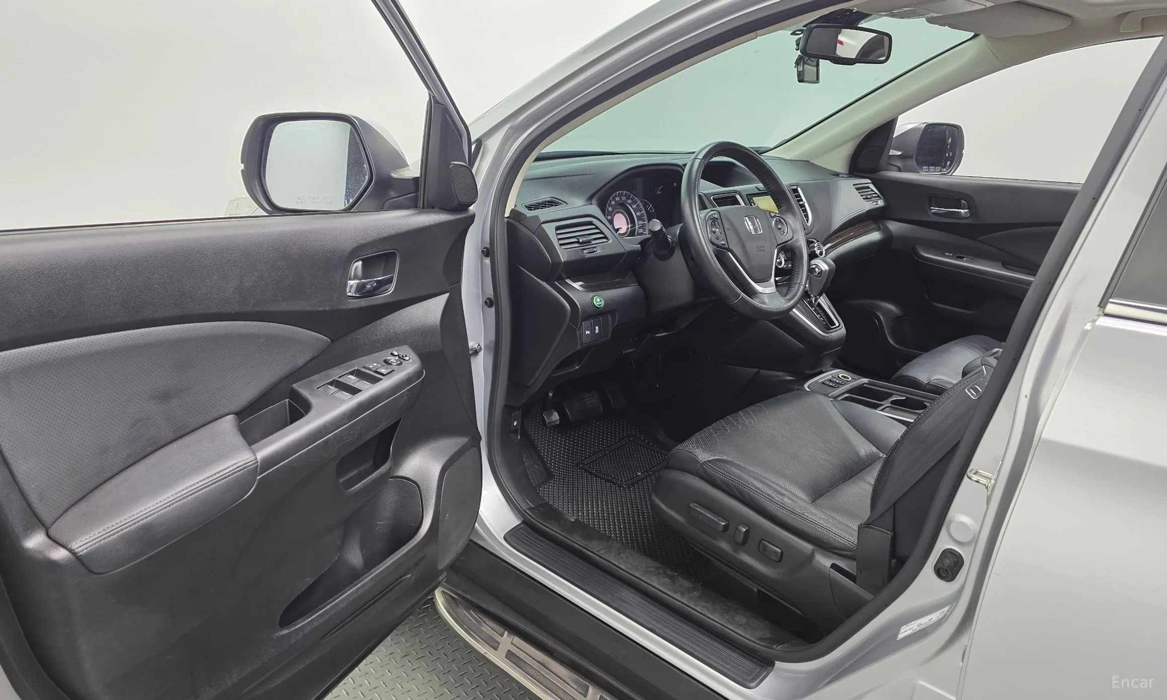Honda New CR-V превью 10