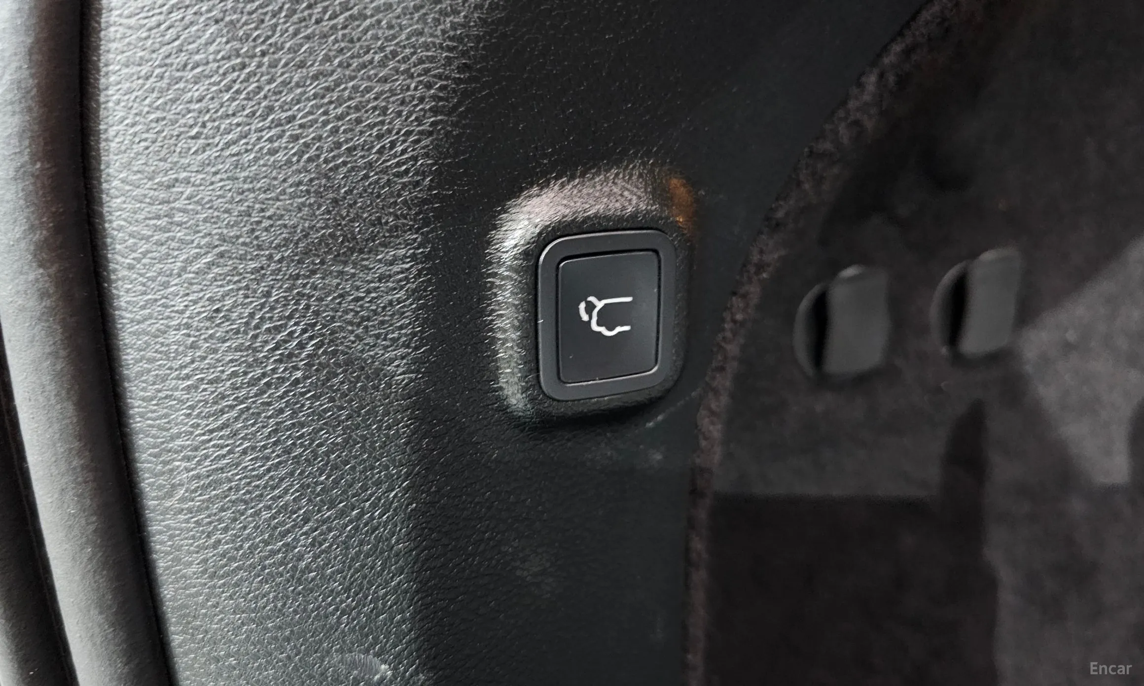 Jeep Cherokee (KL) превью 18