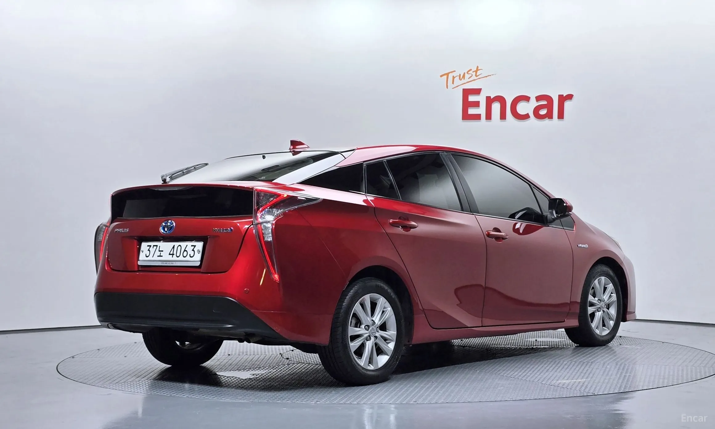 Toyota Prius 4th Generation